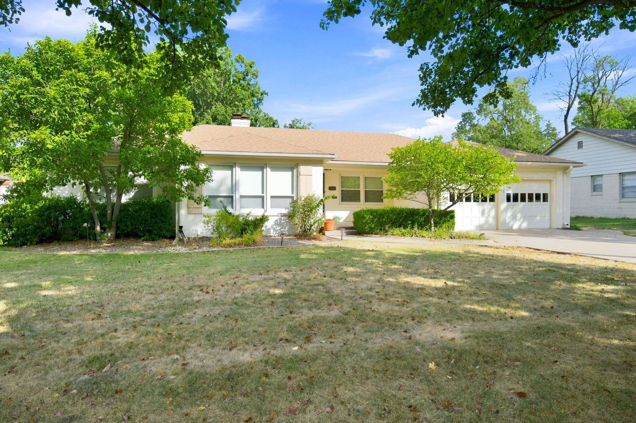 225 N Patton St, Wichita, KS 67208