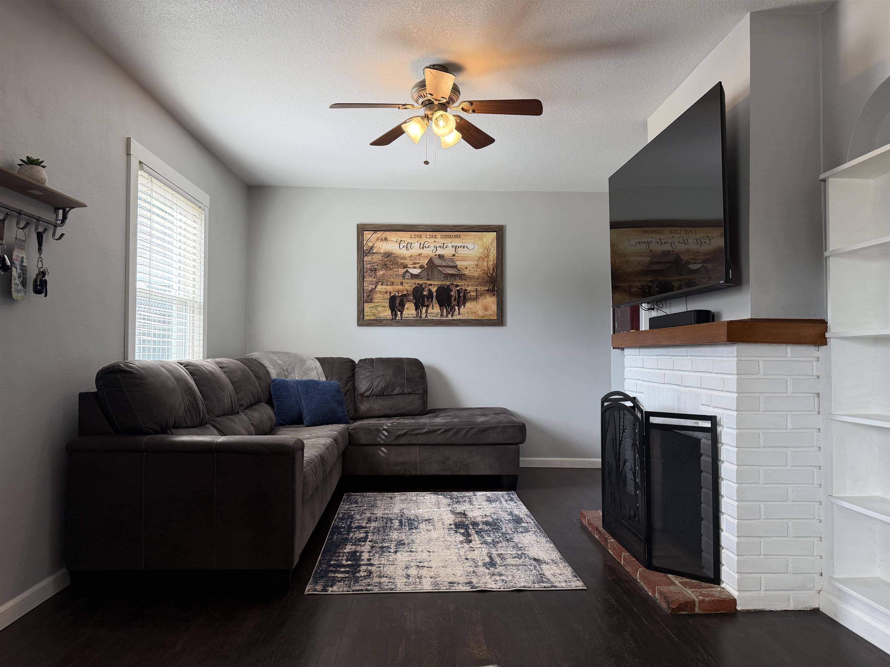 1236 N Dearborn St, Augusta, KS 67010