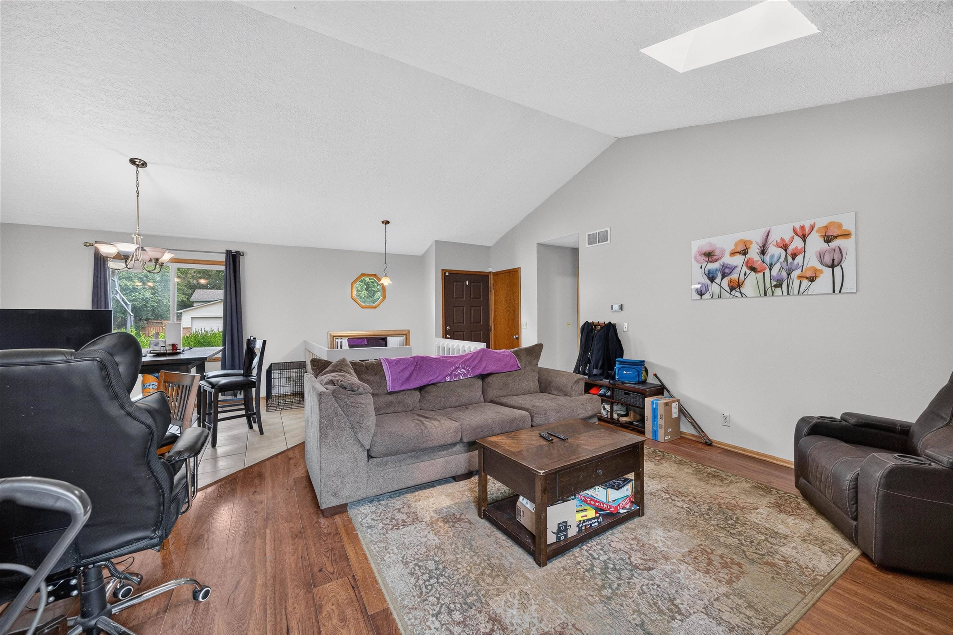2153 S Lark Ct, Wichita, KS 67209