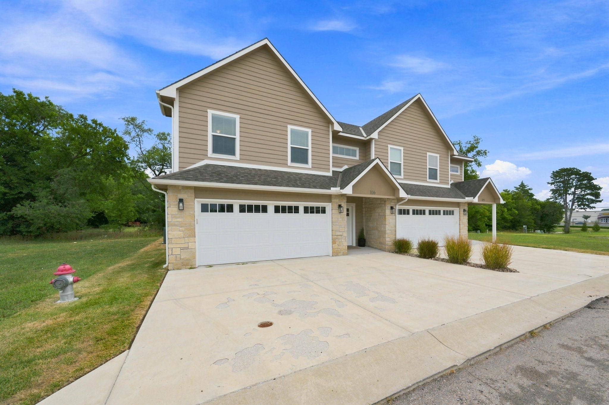 331 N 127th East 106, Wichita, KS 67206