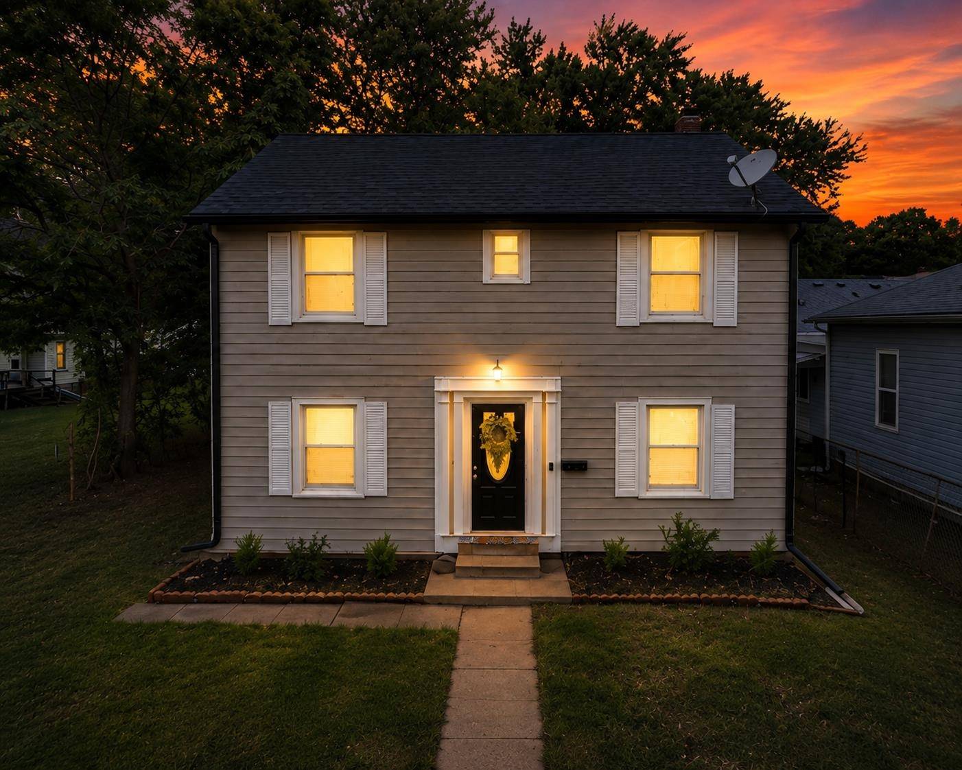 631 N Santa Fe St, Augusta, KS 67010