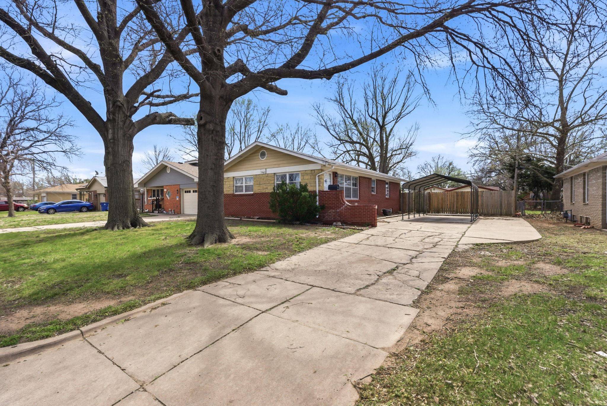 7903 E INDIANAPOLIS STREET, Wichita, KS 67207