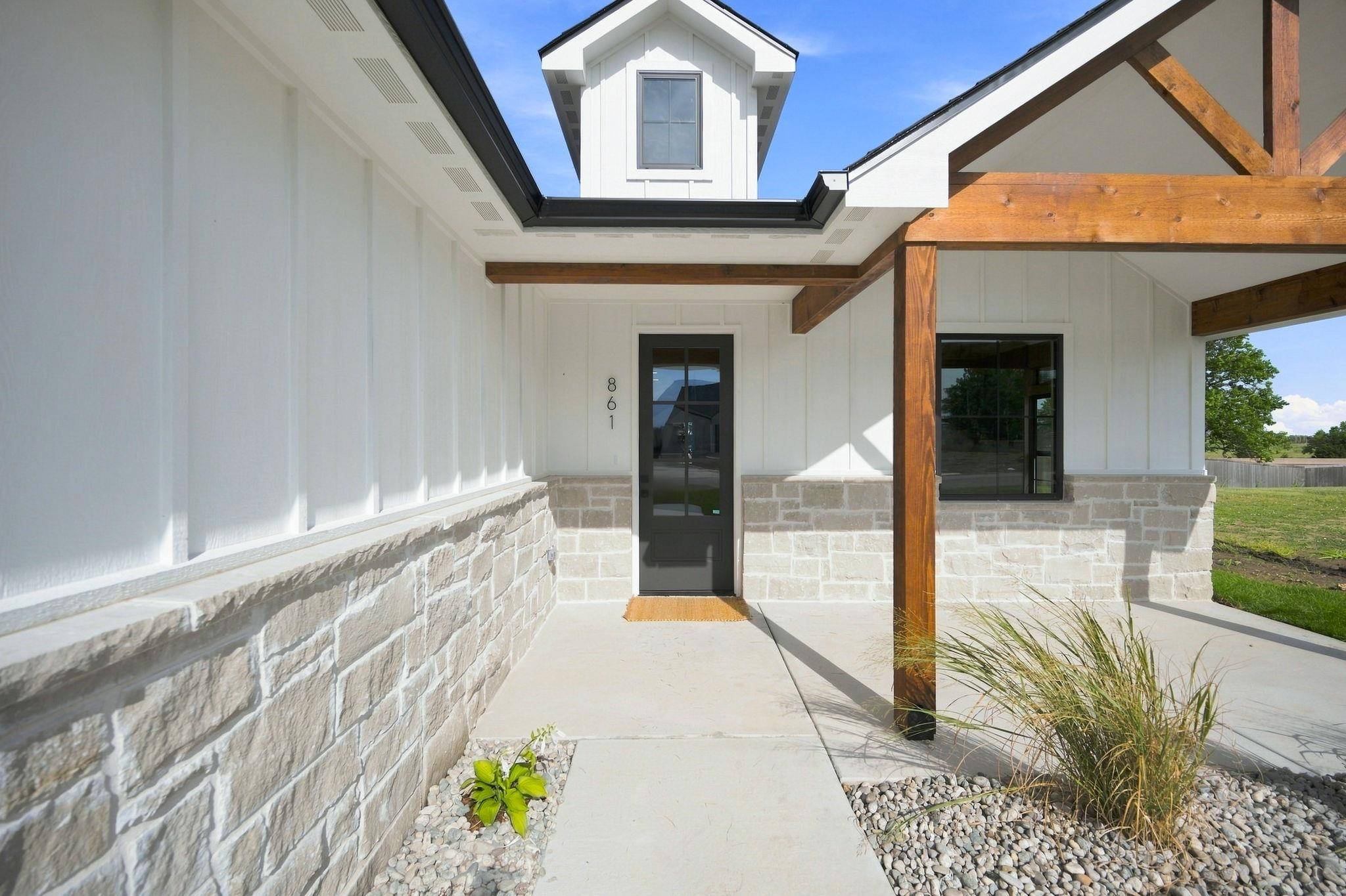 861 N Speyside, Andover, KS 67002