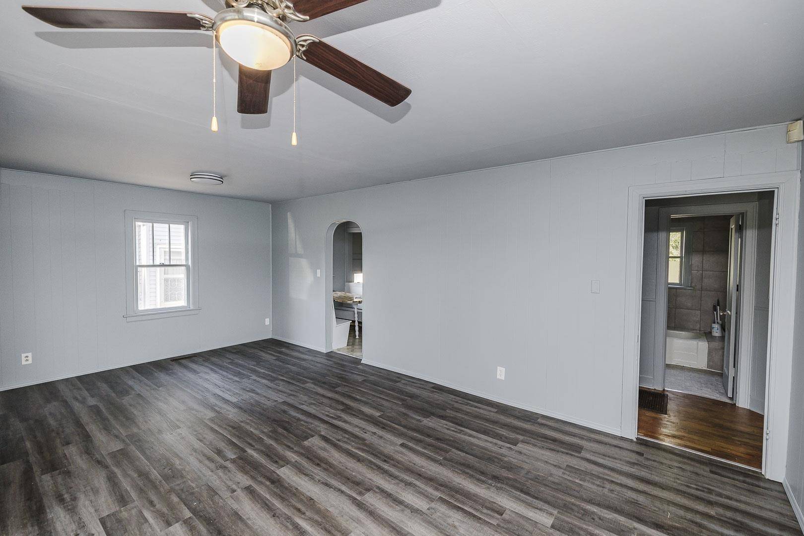 1527 N Woodland, Wichita, KS 67203