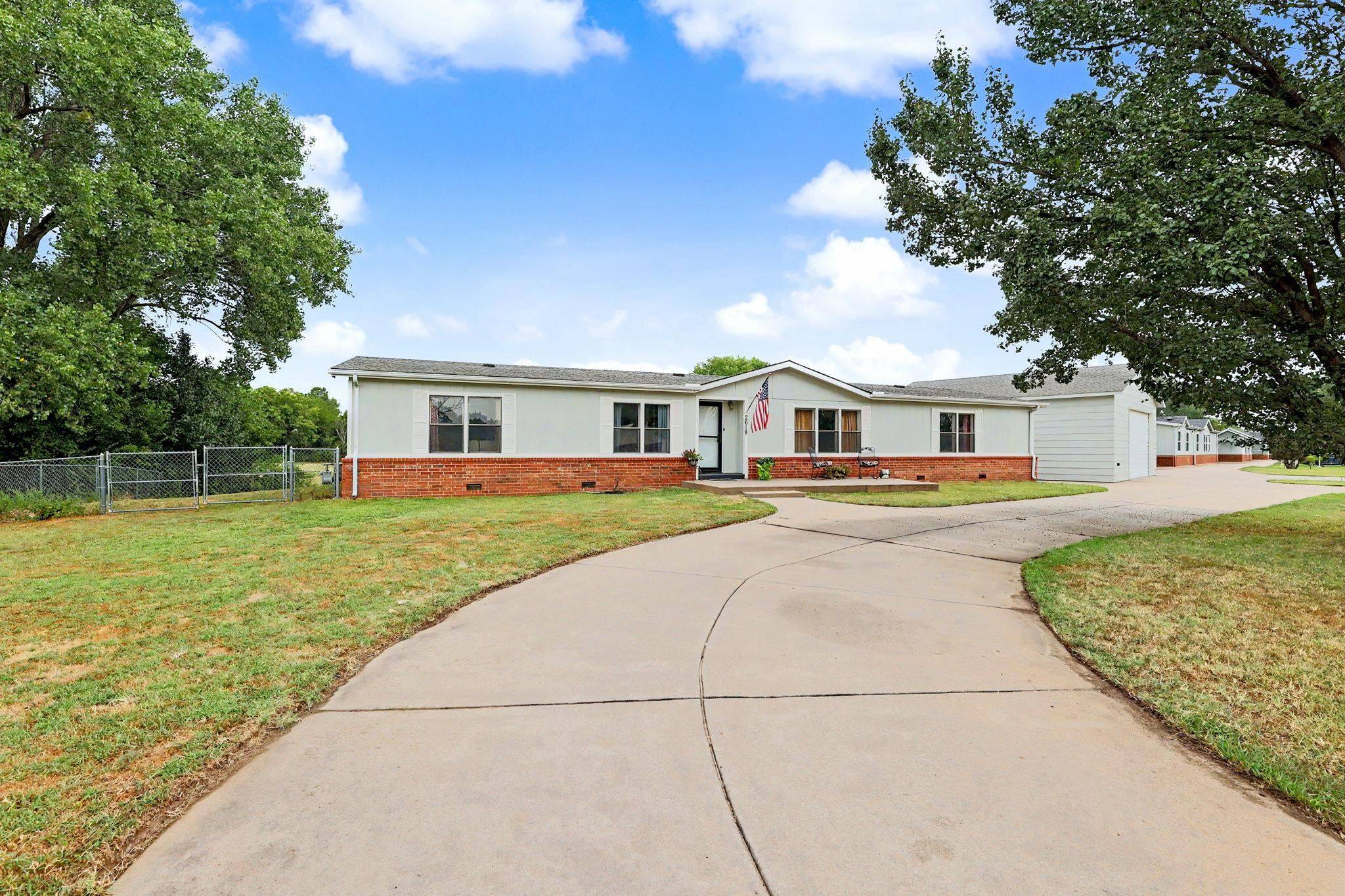 2618 W Angel, Wichita, KS 67217