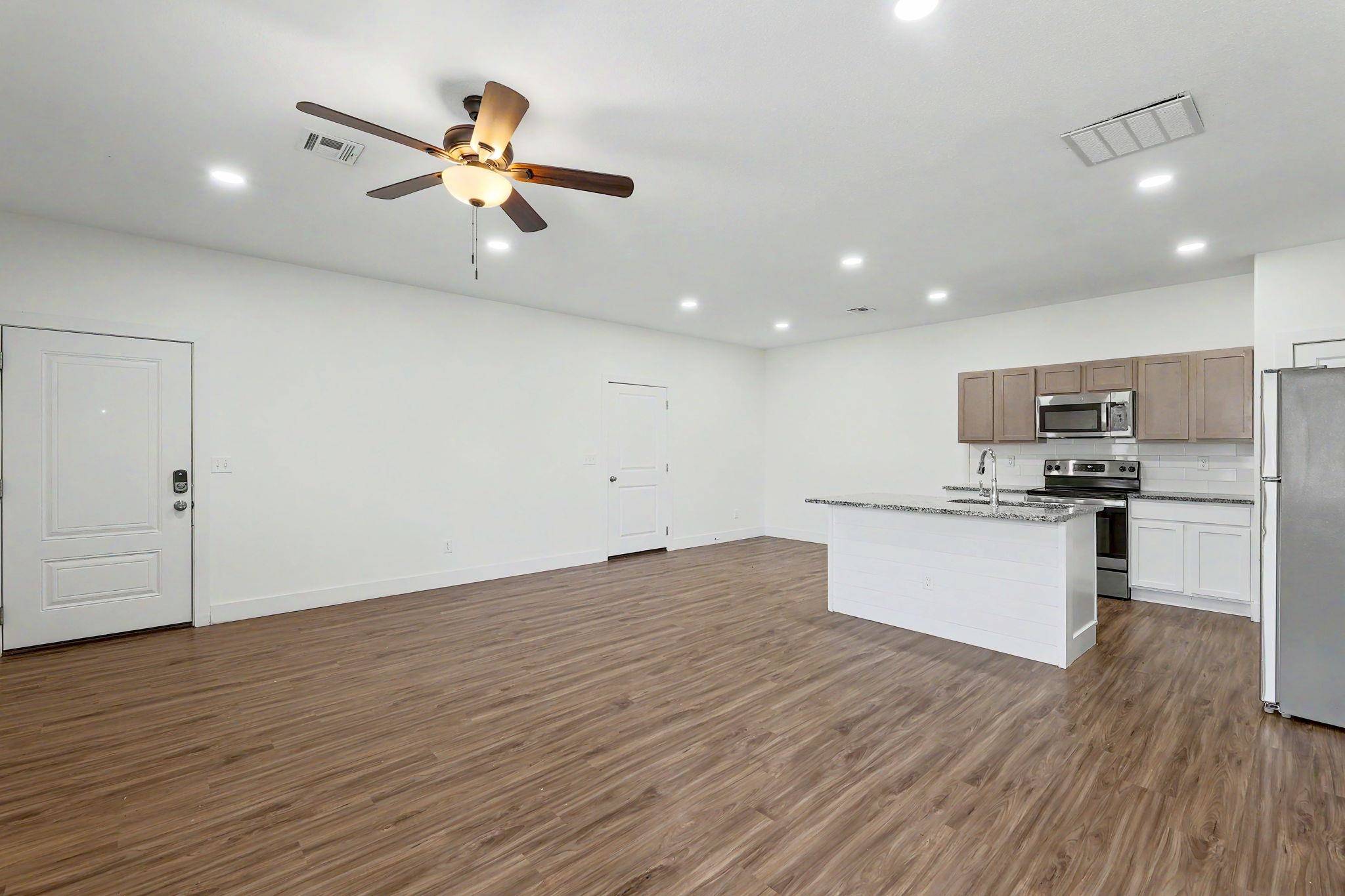 5758 E Bristol Street, Wichita, KS 67220