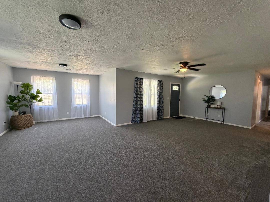 5757 S Mead Ave, Wichita, KS 67216