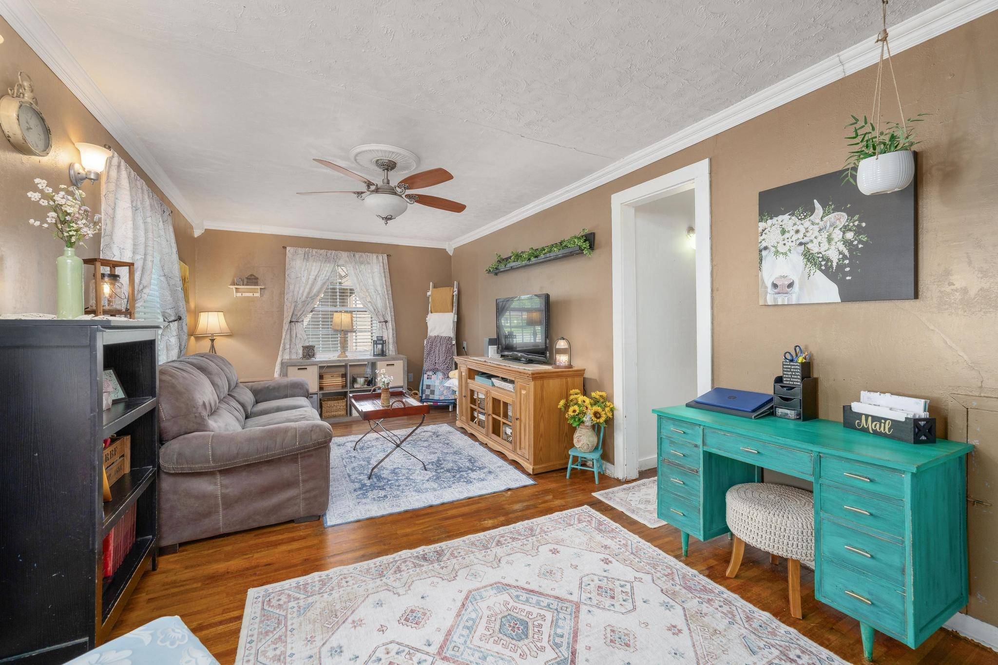 424 N Main St, Belle Plaine, KS 67013