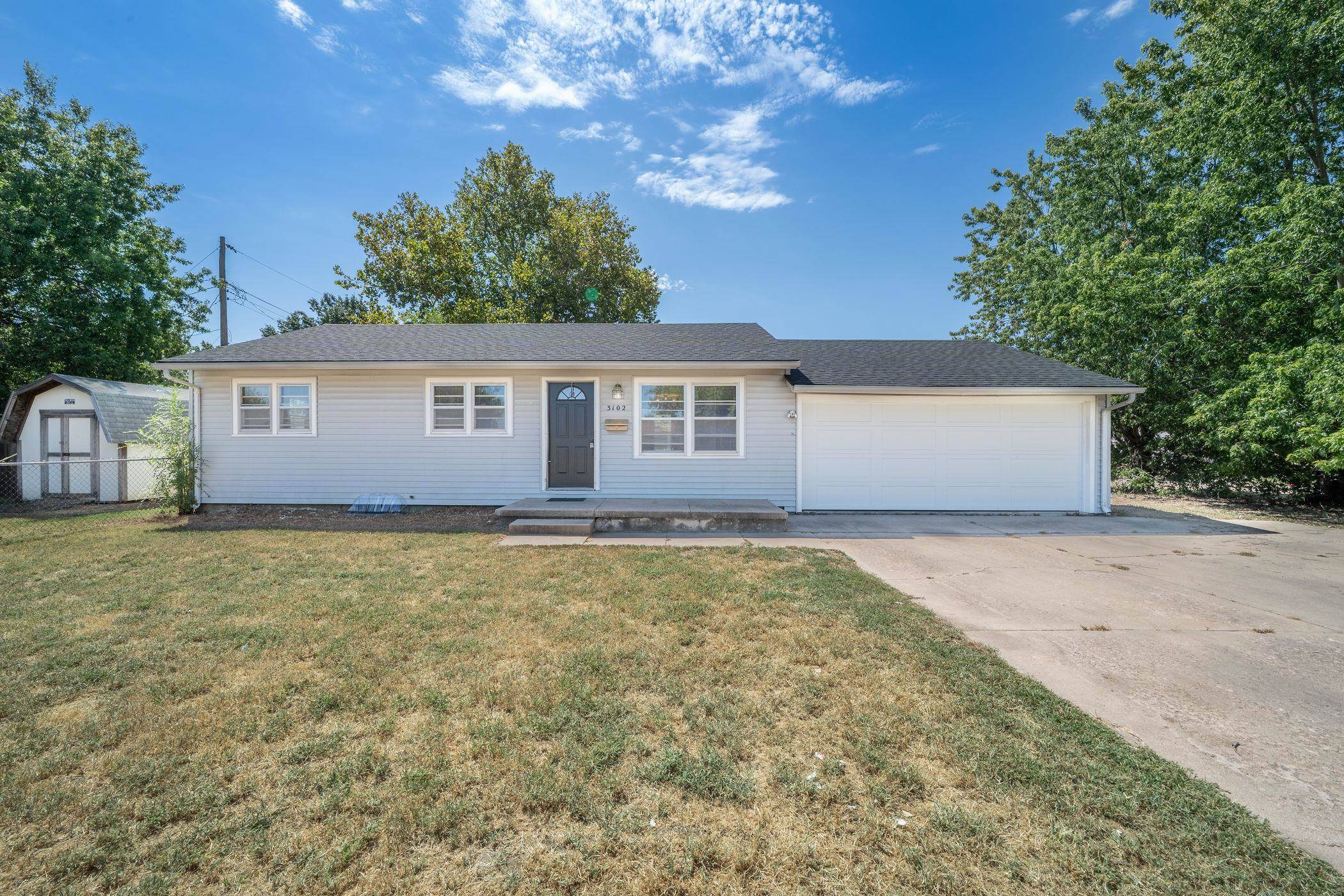 3102 S Palisade, Wichita, KS 67217