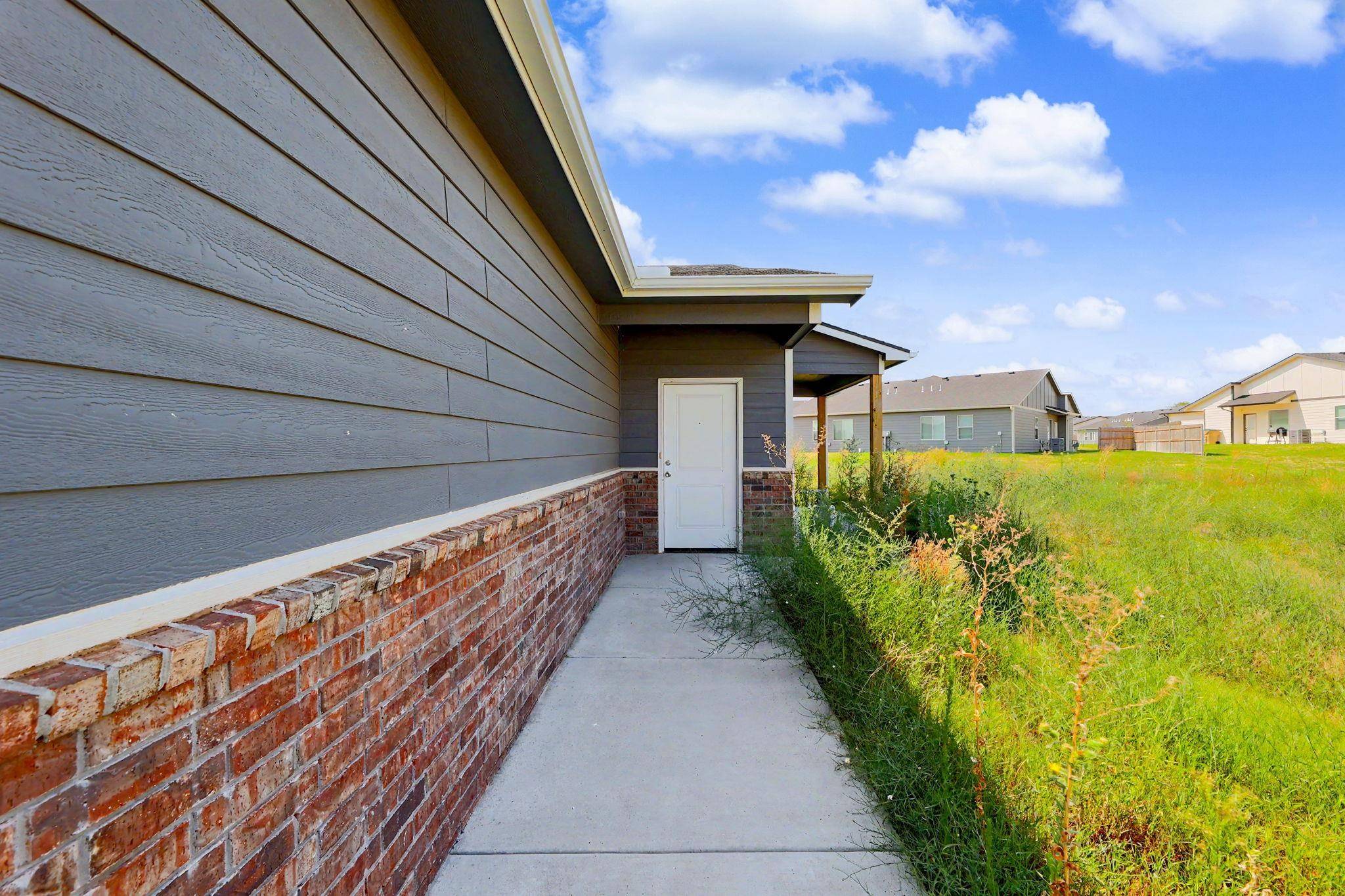 5776 E Bristol Circle, Wichita, KS 67220