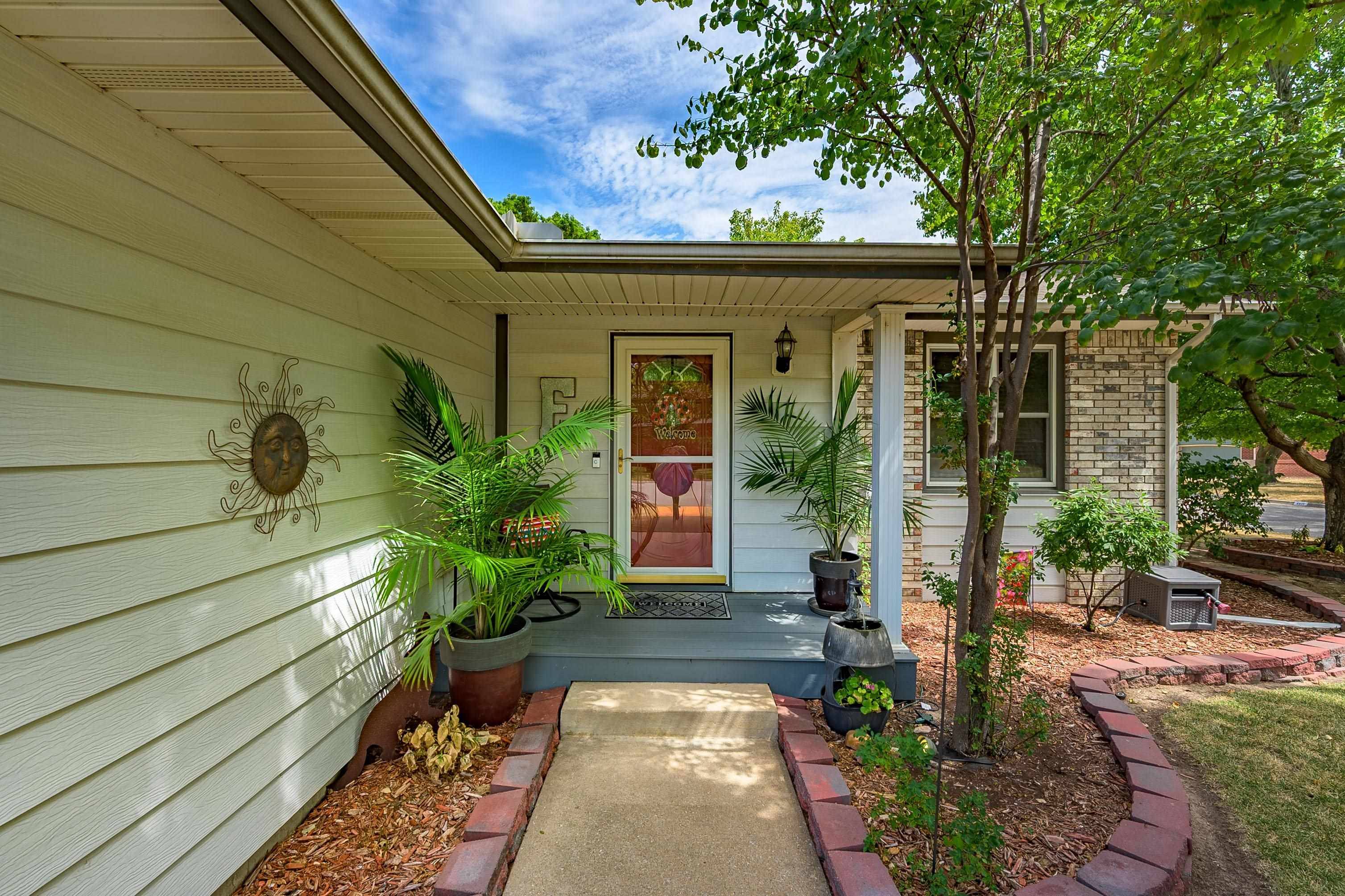 6504 W Renee Ct, Wichita, KS 67212-6336
