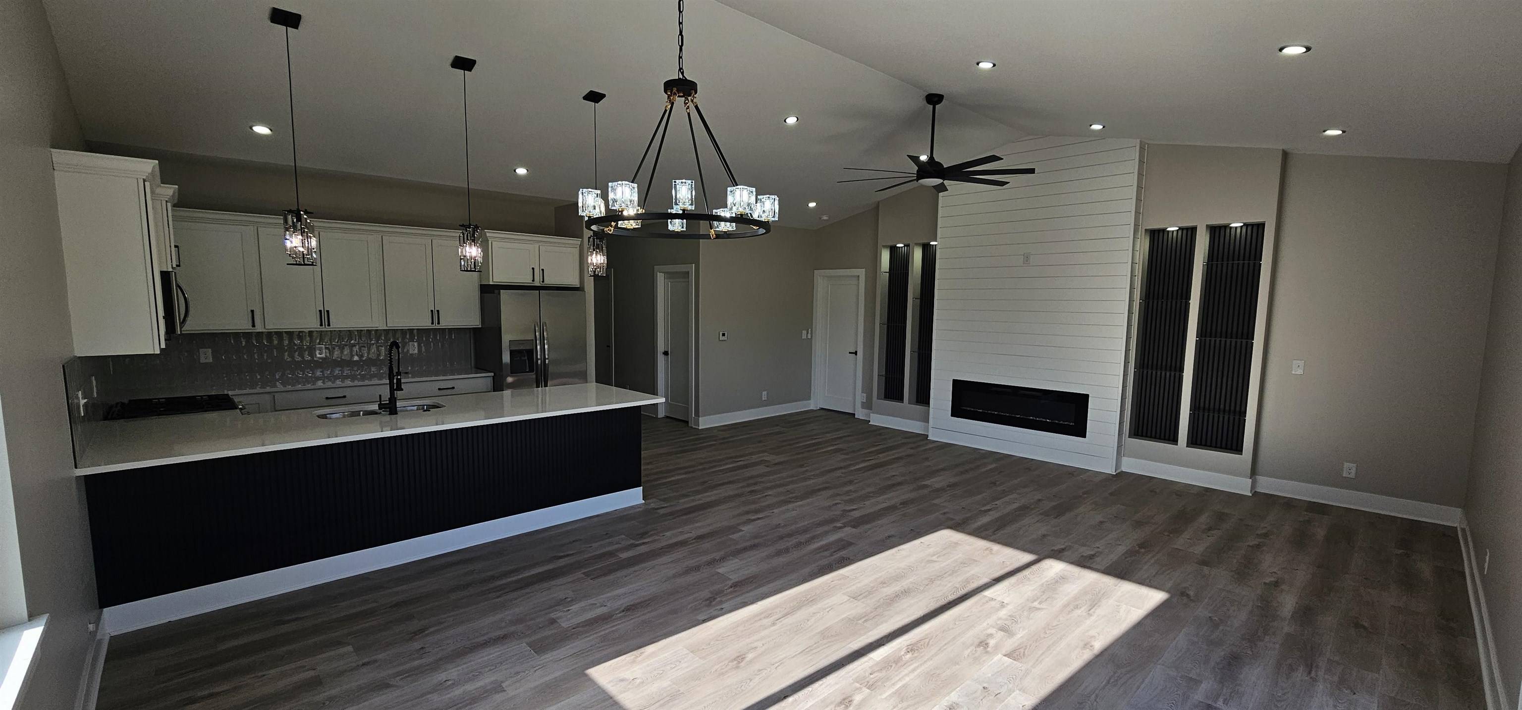 1520 E Appleton St., Valley Center, KS 67147