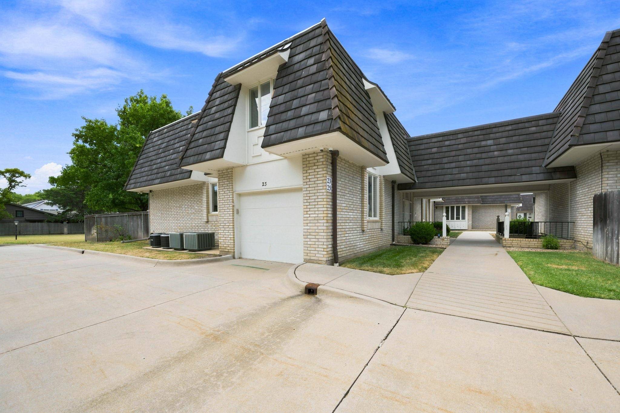 7077 E Central #23, Wichita, KS 67206-1932