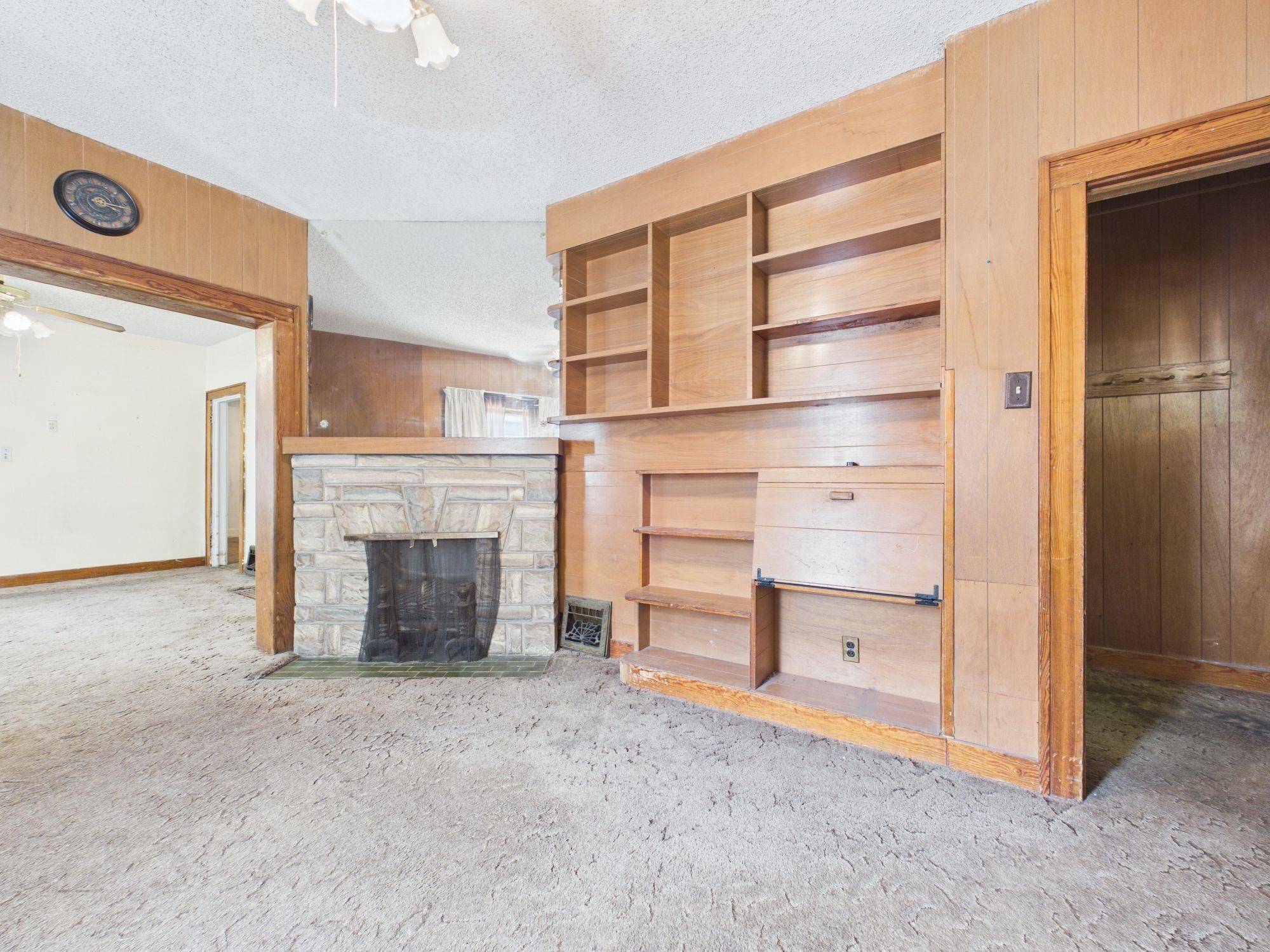 1417 S Main St, Wichita, KS 67213