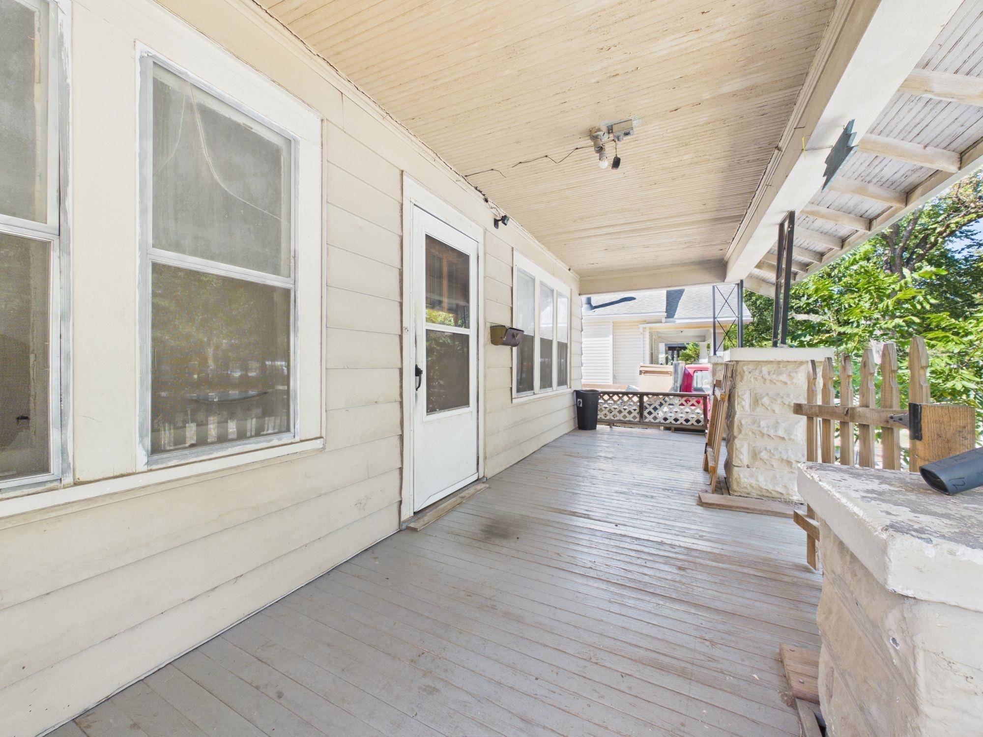1417 S Main St, Wichita, KS 67213