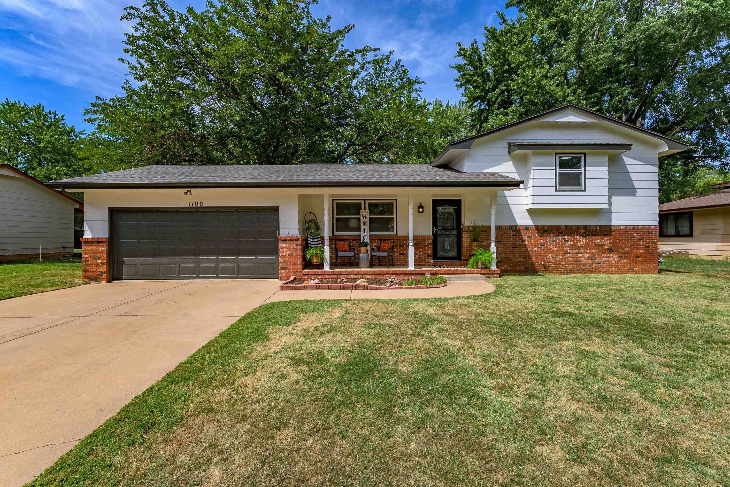 1100 E Market St, Derby, KS 67037