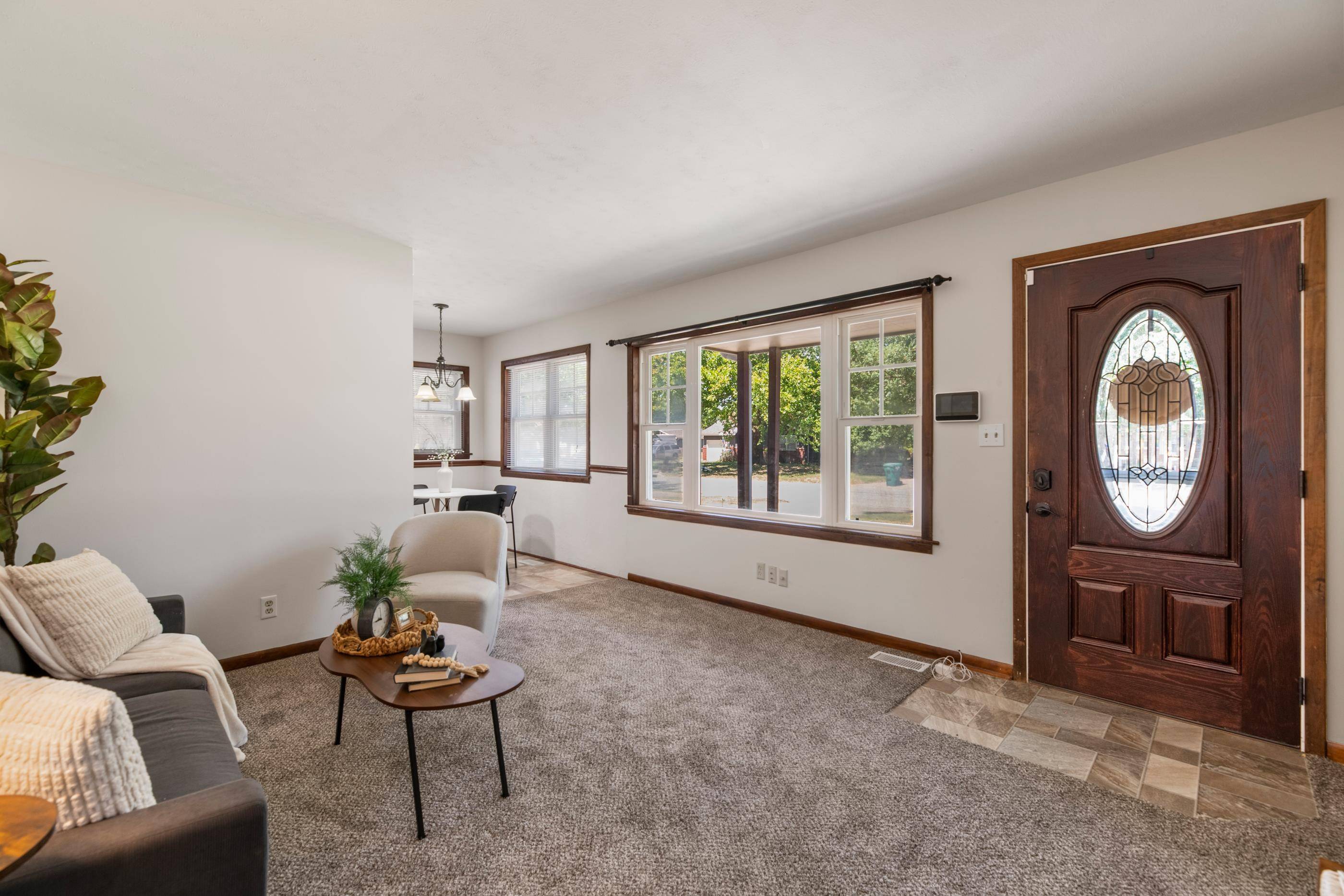 1011 W Lockwood St., Wichita, KS 67217