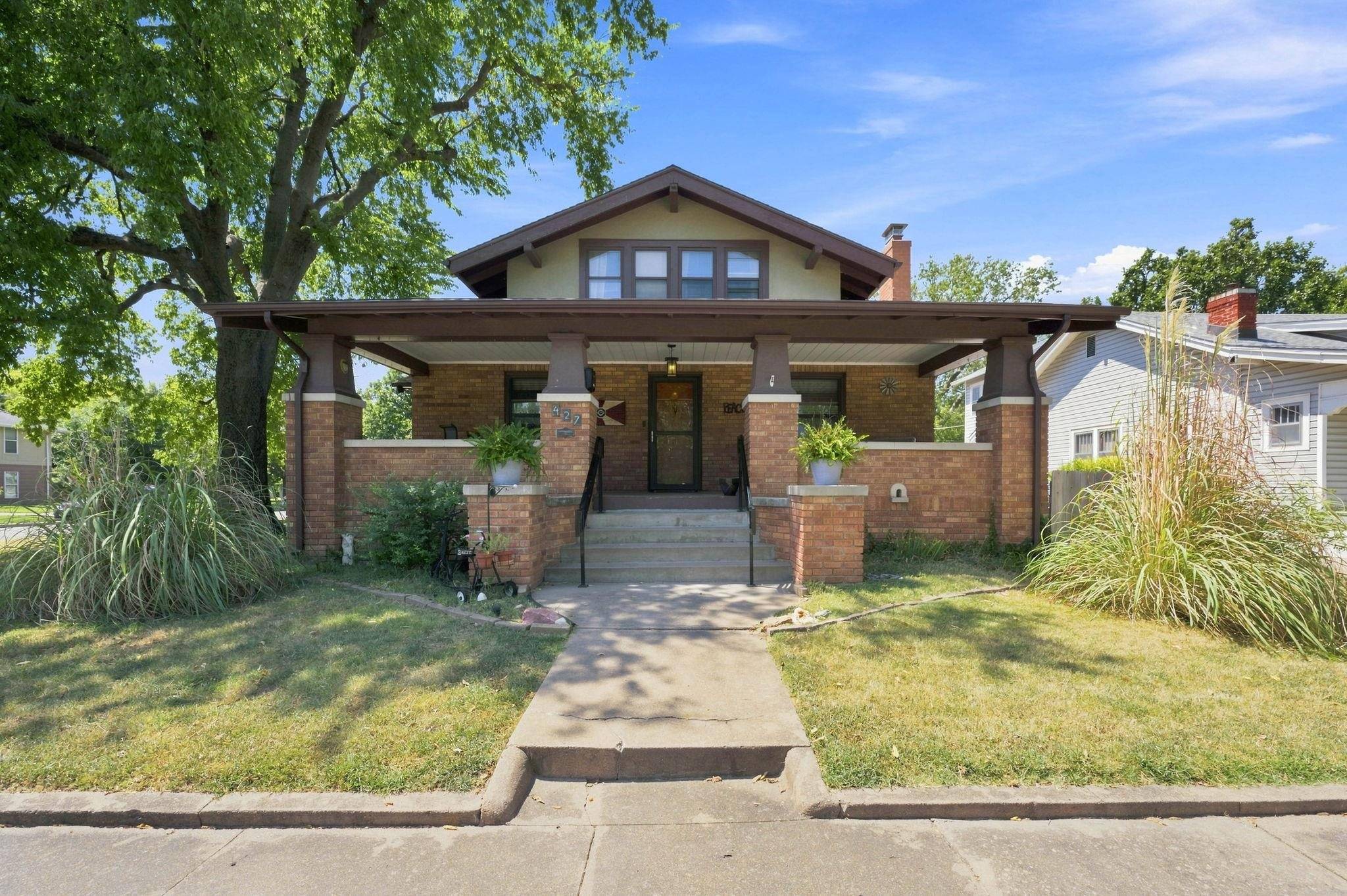 427 S Glenn St, Wichita, KS 67213
