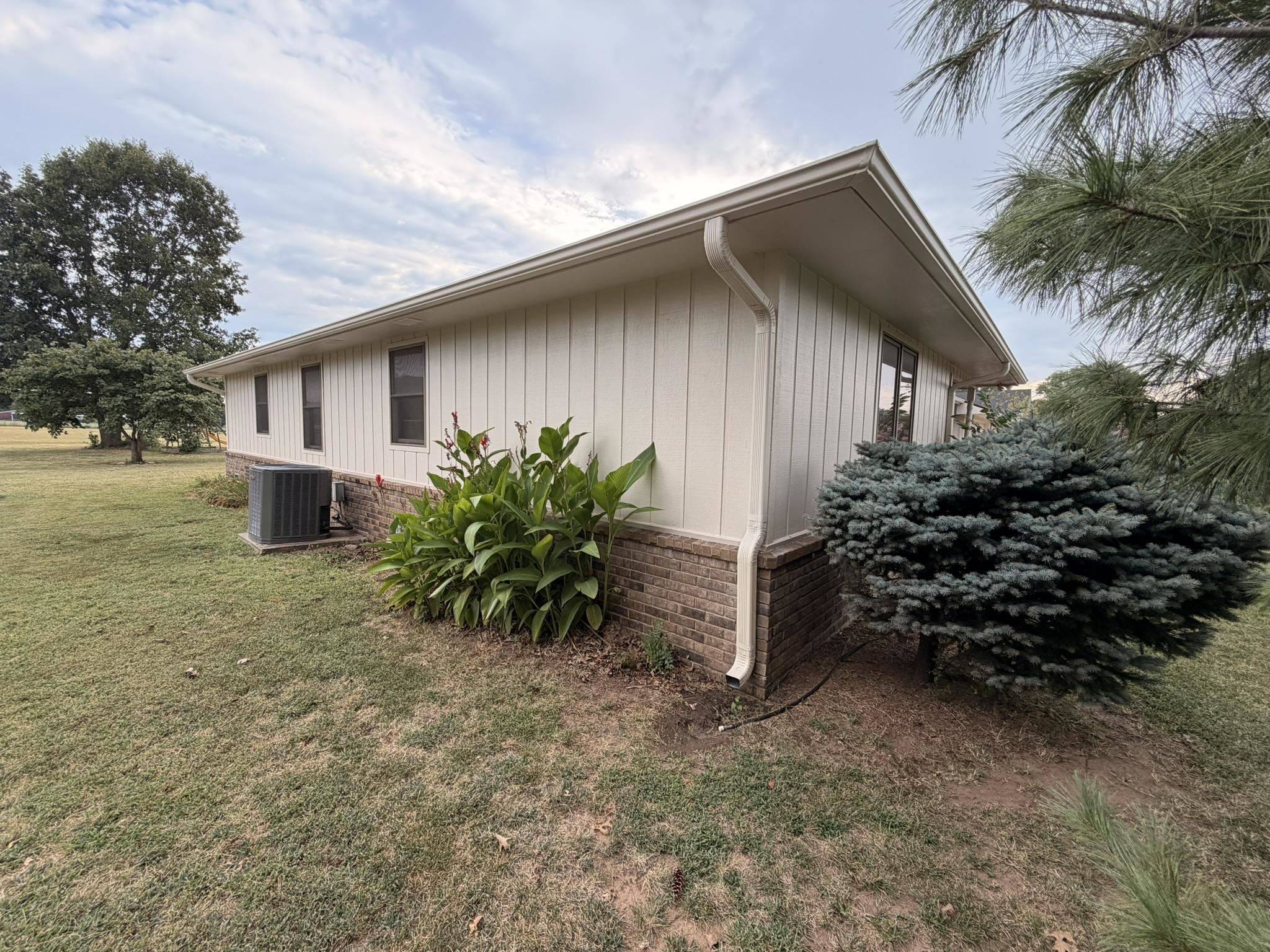 2817 E Birch Avenue, Parkerfield, KS 67005