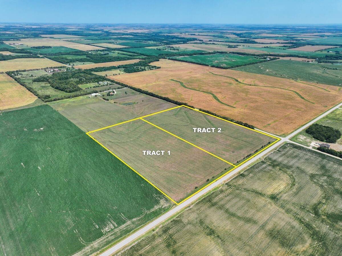 000 N 143RD St E, Valley Center, KS 67147