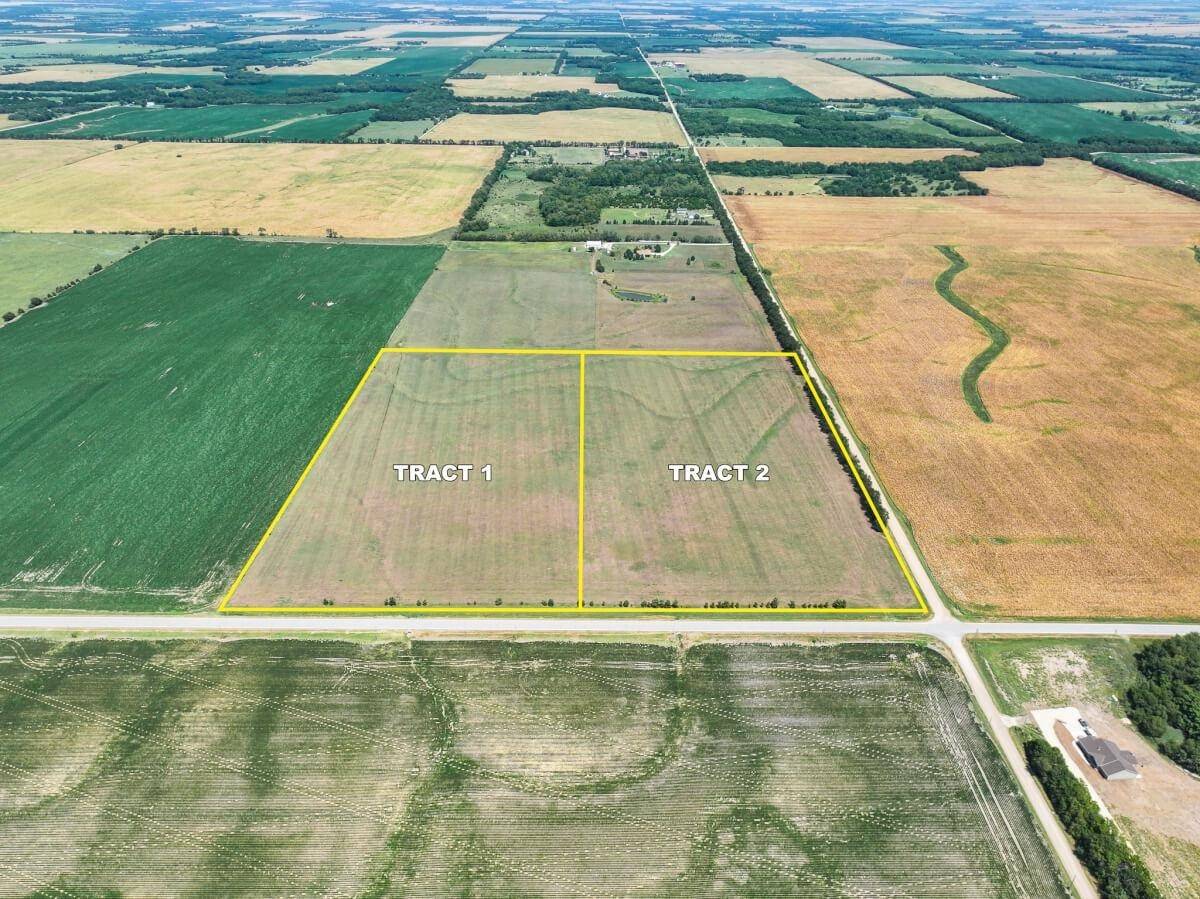 000 N 143RD St E, Valley Center, KS 67147