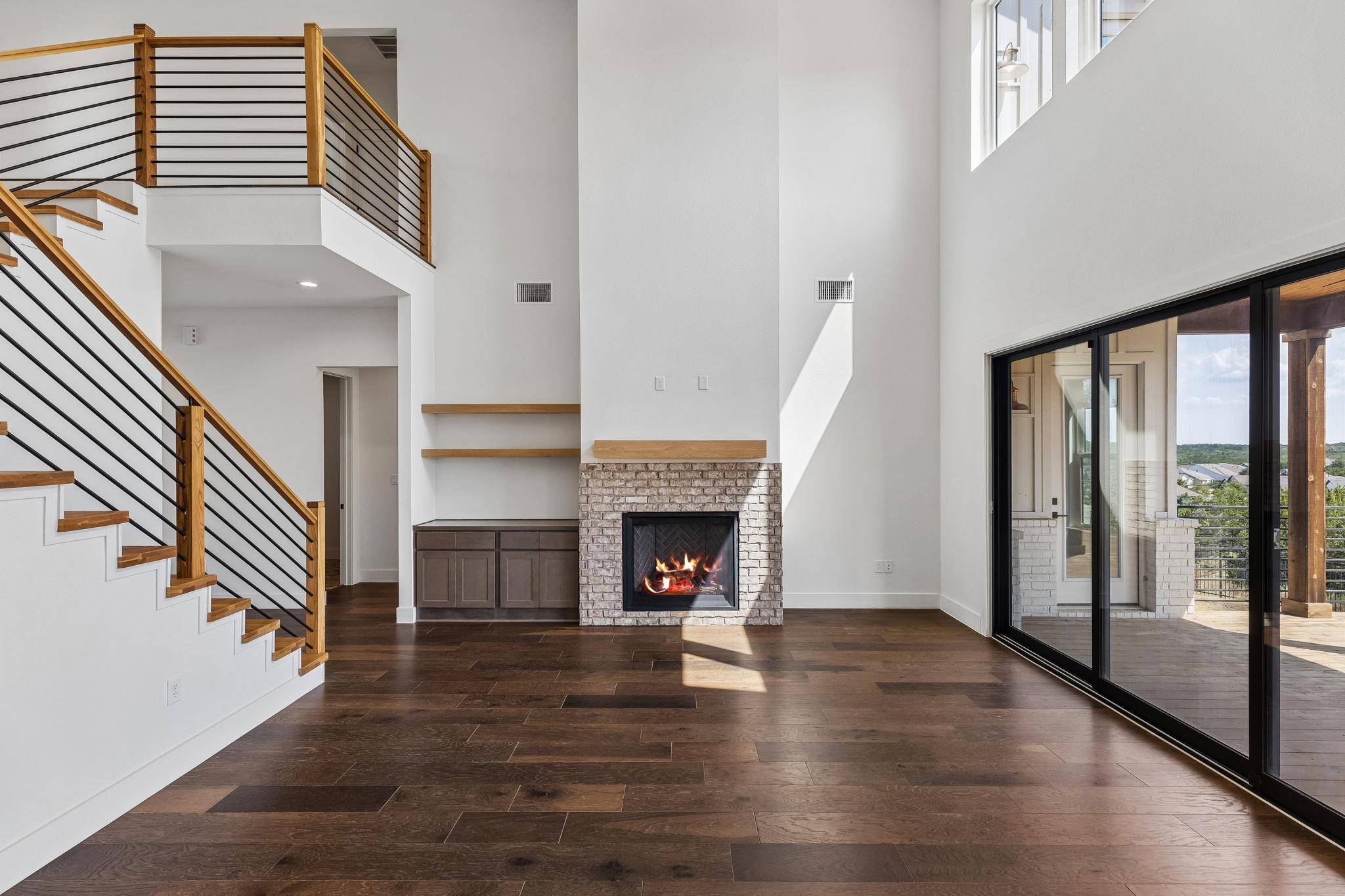 288 Smoke Tree CIR, Dripping Springs, TX 78620