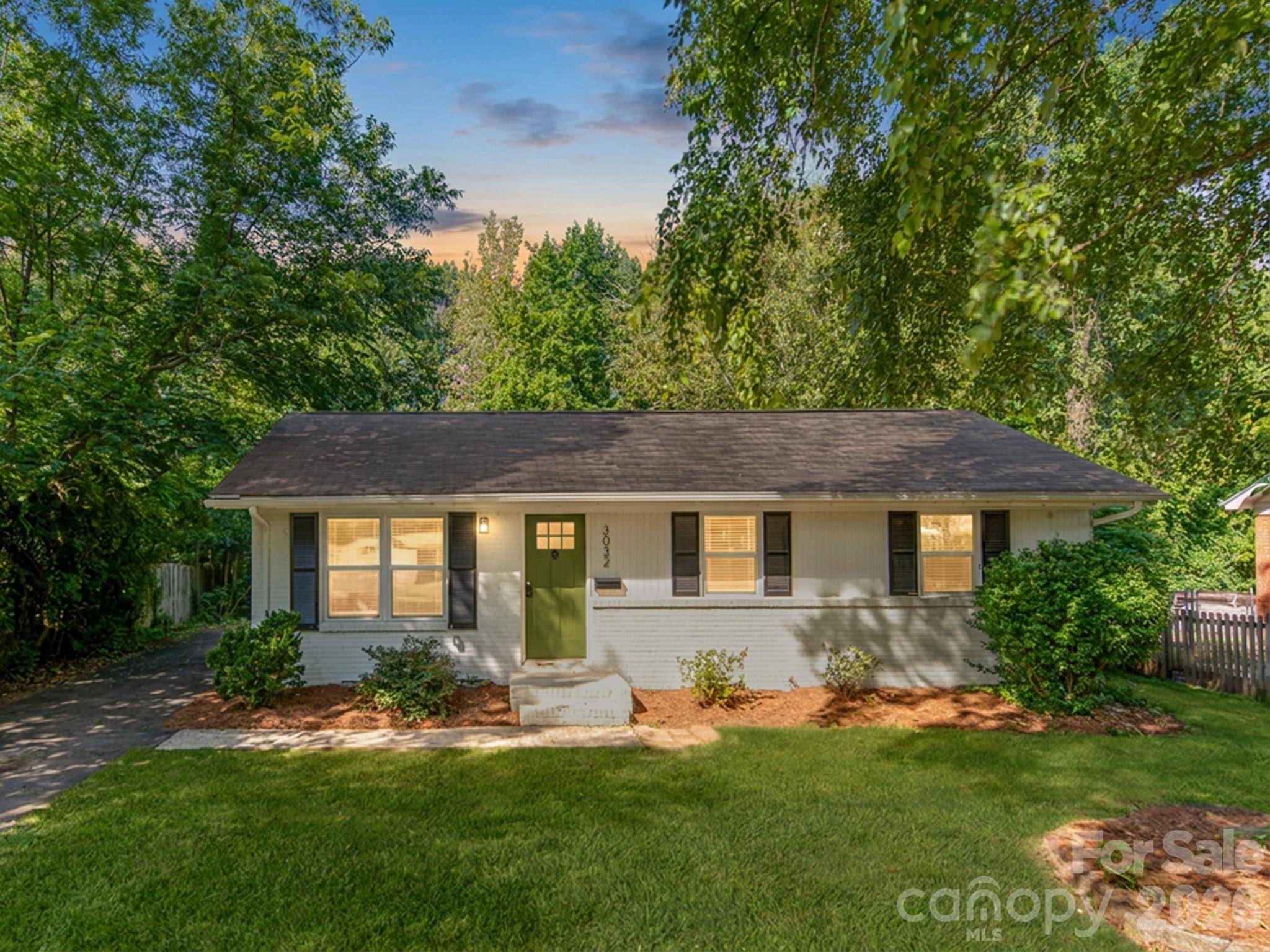 3032 Edsel PL, Charlotte, NC 28205