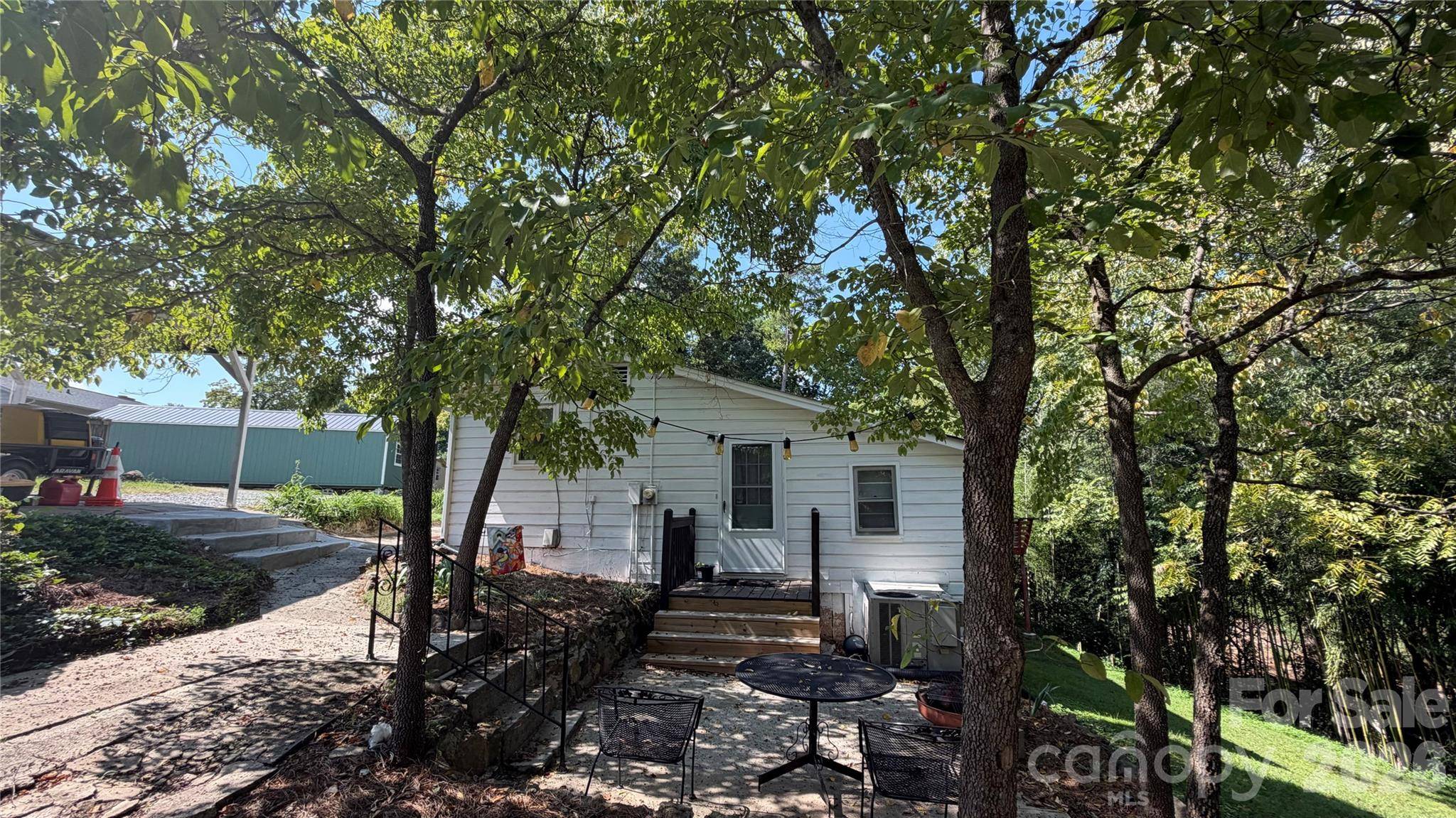 209 Auten CIR, Mount Holly, NC 28120