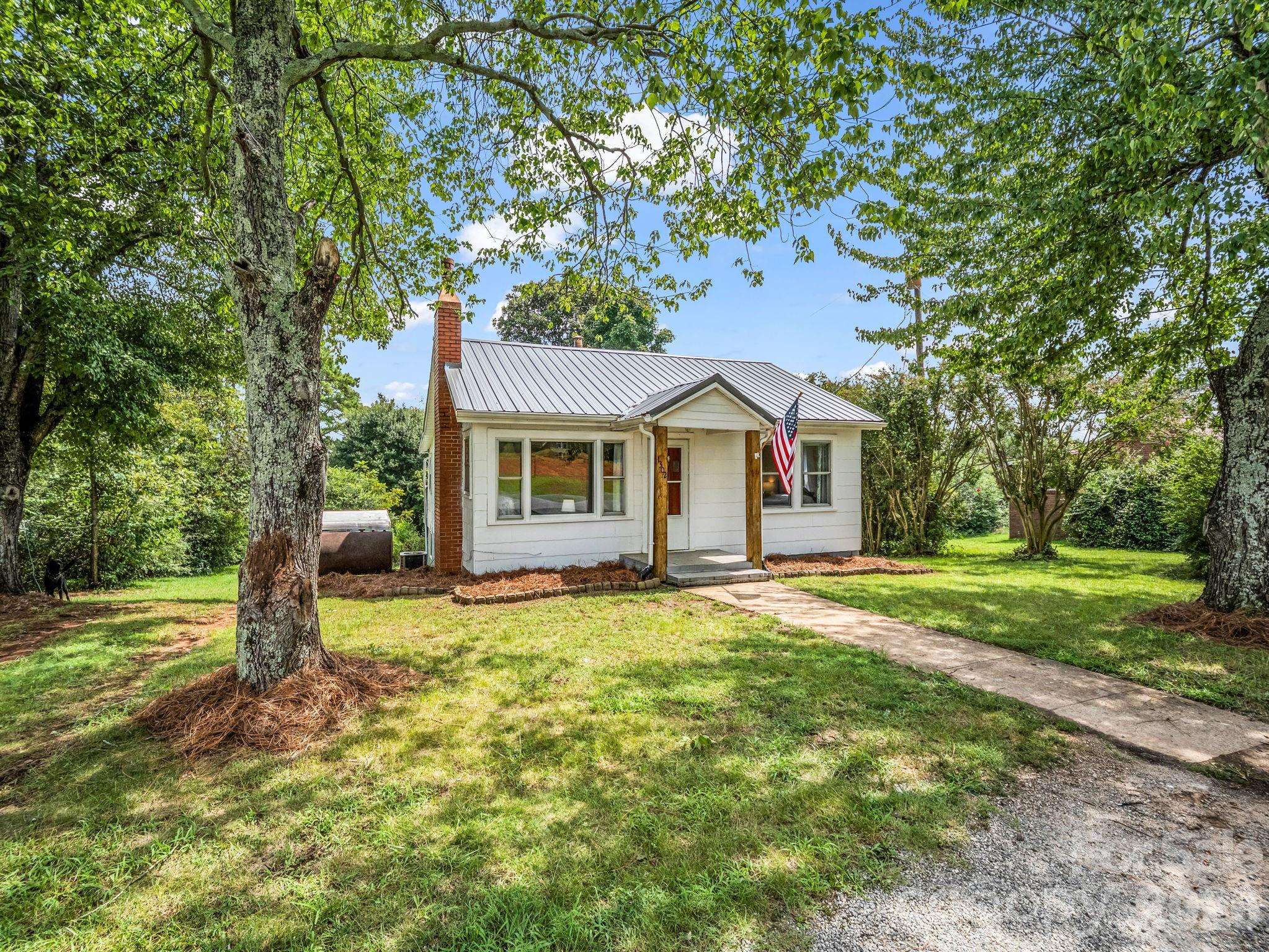 1302 Startown RD, Lincolnton, NC 28092