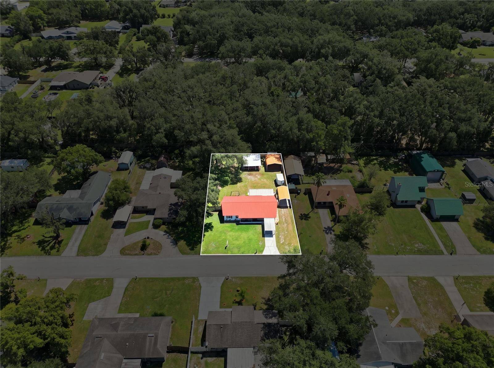 6312 SWEETWATER DR E, Lakeland, FL 33811
