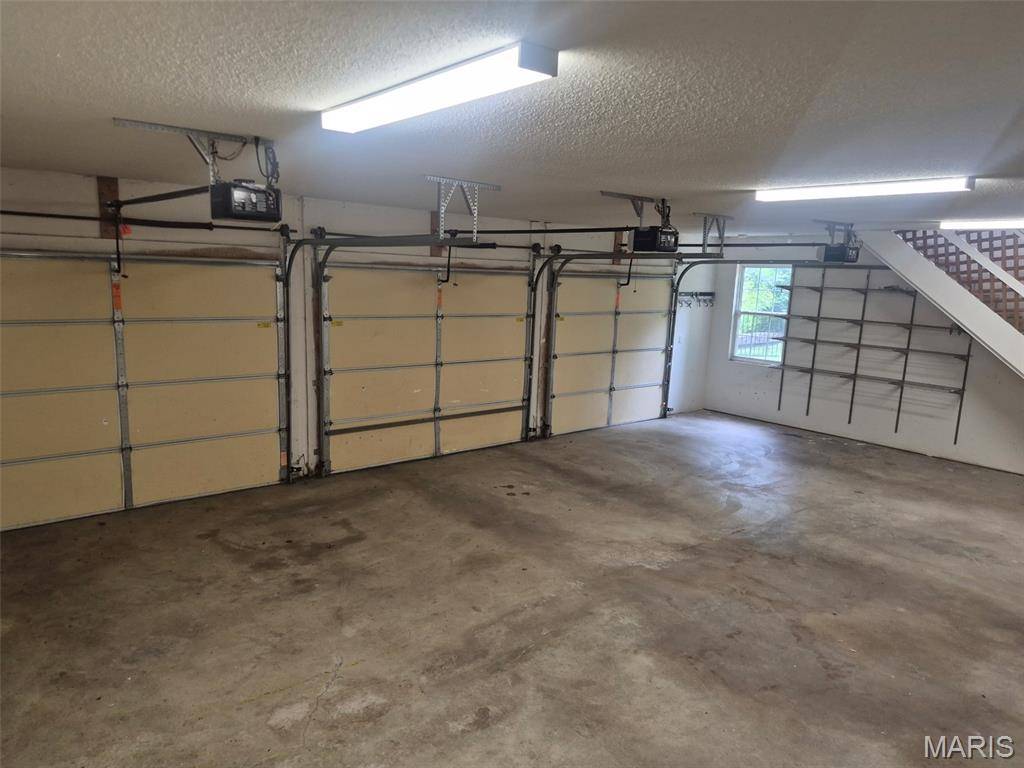 5 Oakwood, Belleville, IL 62223