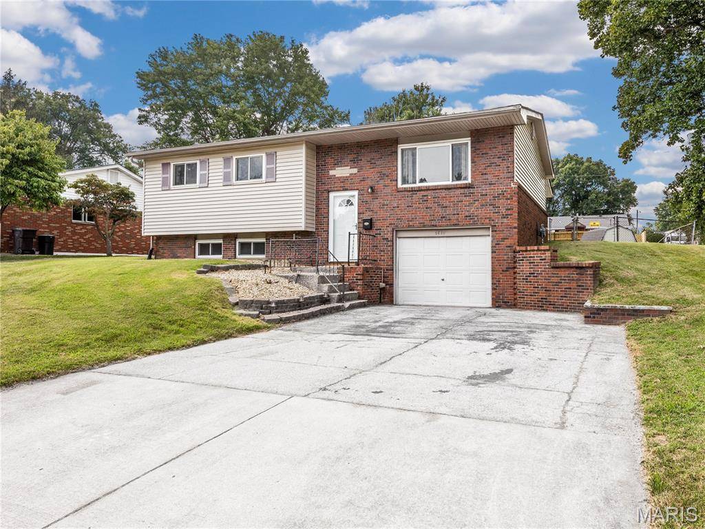 4810 Snow White TER, Alton, IL 62002