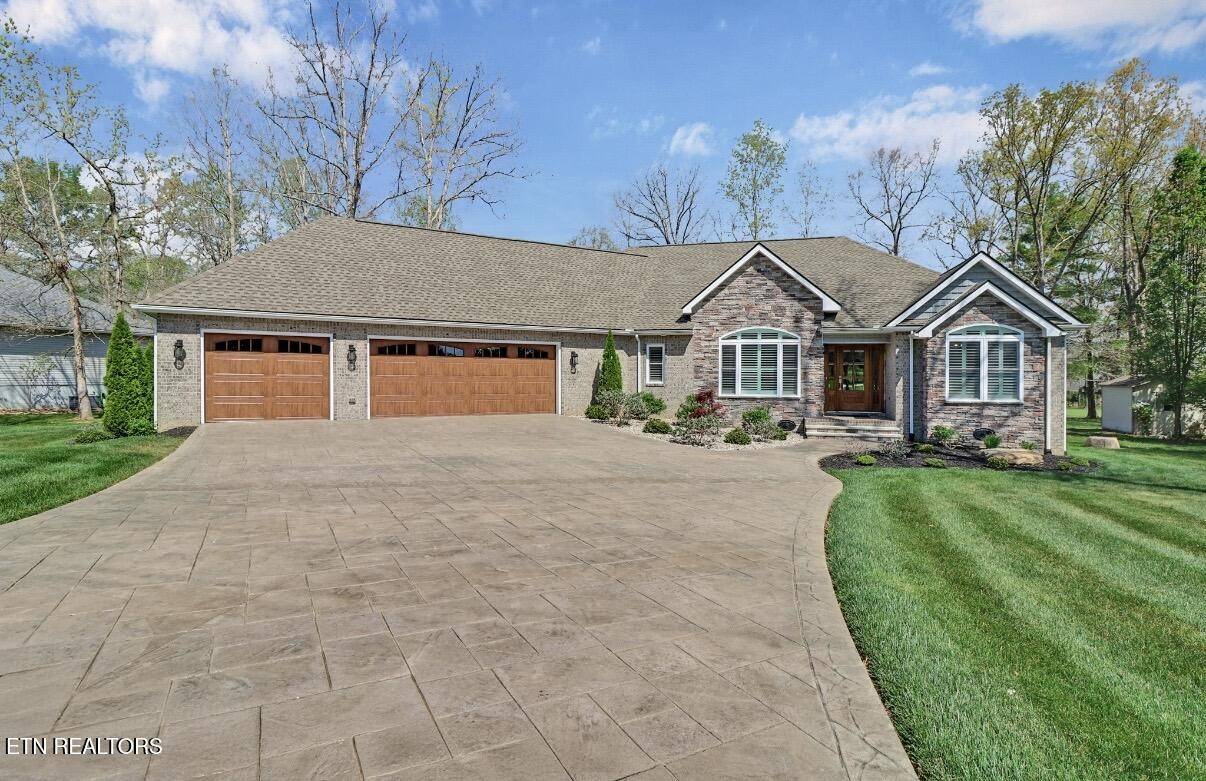 120 Forest View Drive, Crossville, TN 38558
