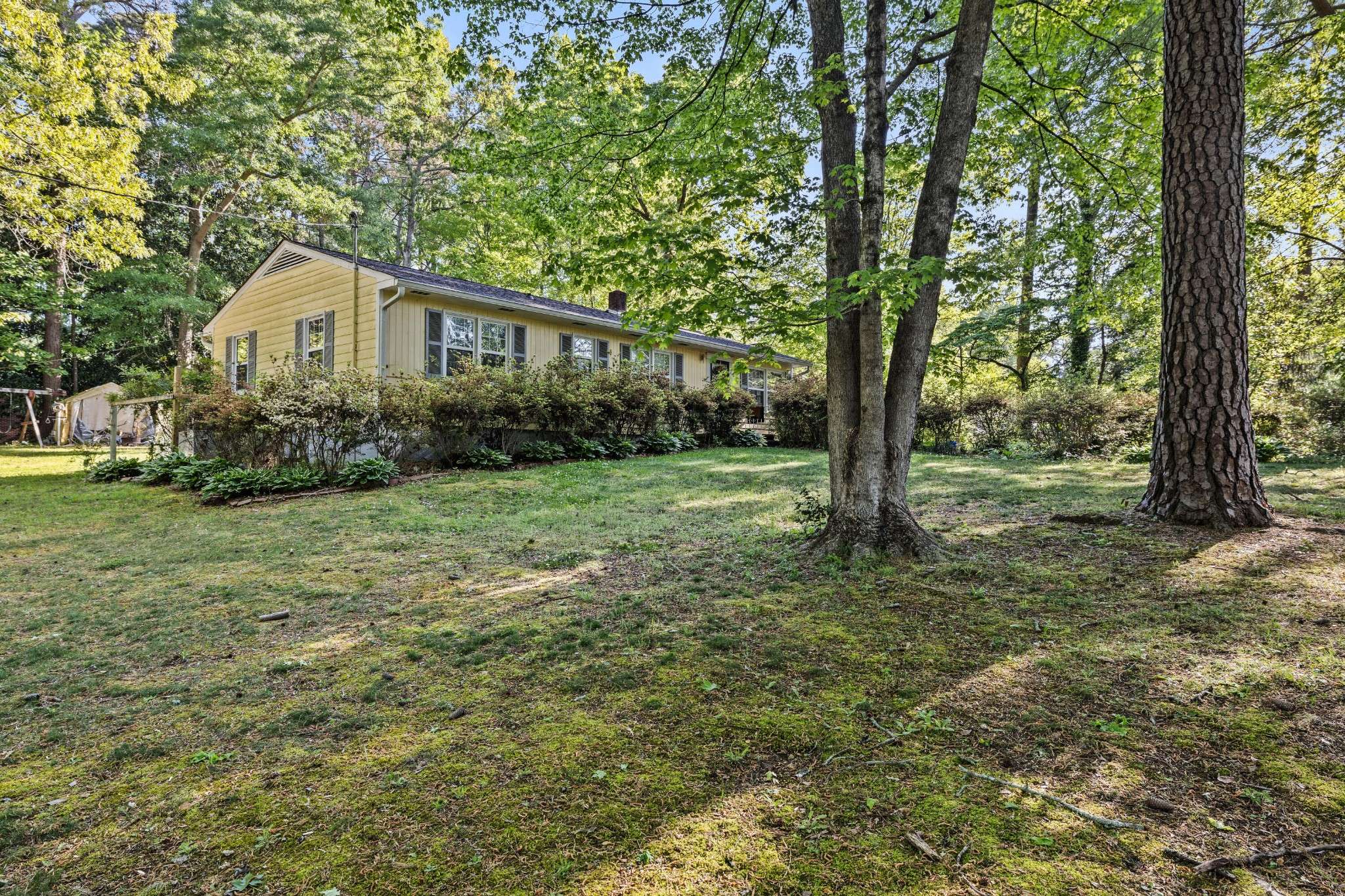 301 Woodland Drive, La Fayette, GA 30728