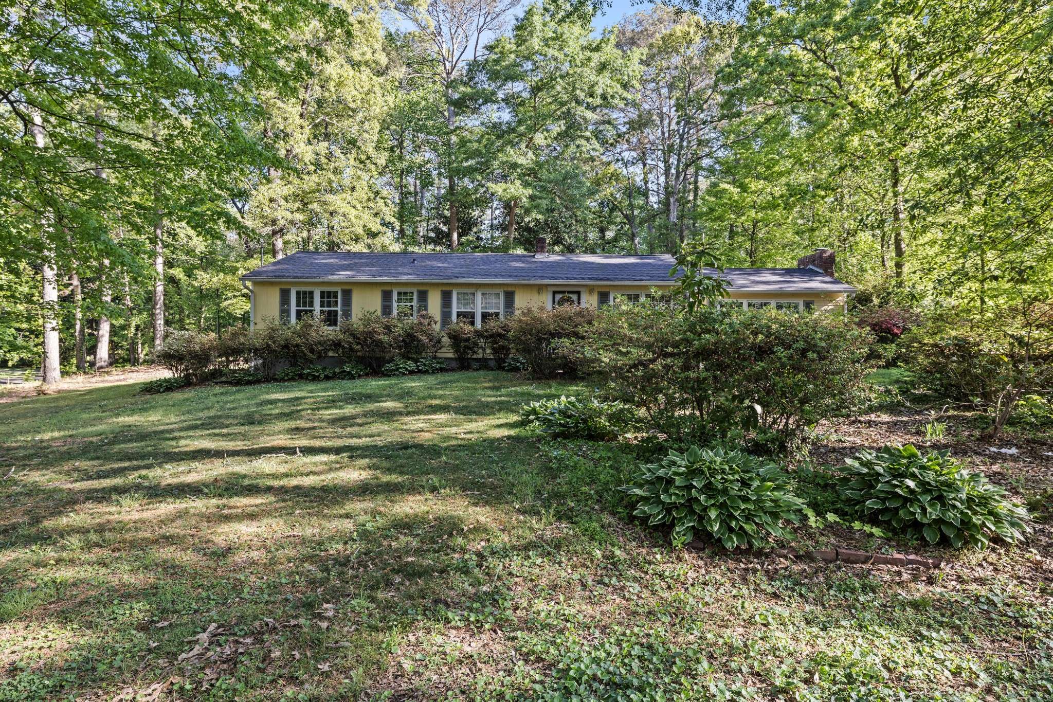 301 Woodland Drive, La Fayette, GA 30728
