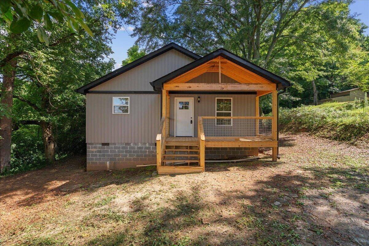 1001 Colerain Street, La Fayette, GA 30728