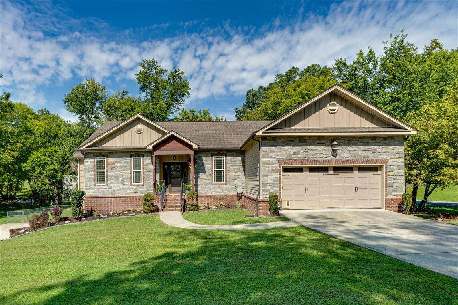 2356 Gale Lane, Chattanooga, TN 37421