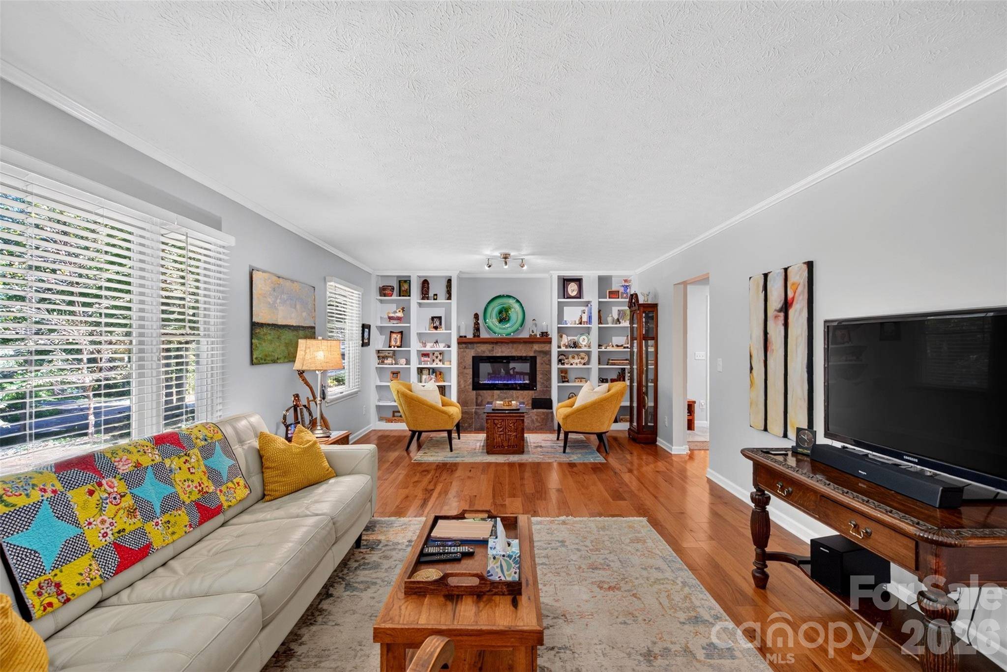 42 Timothy LN, Candler, NC 28715