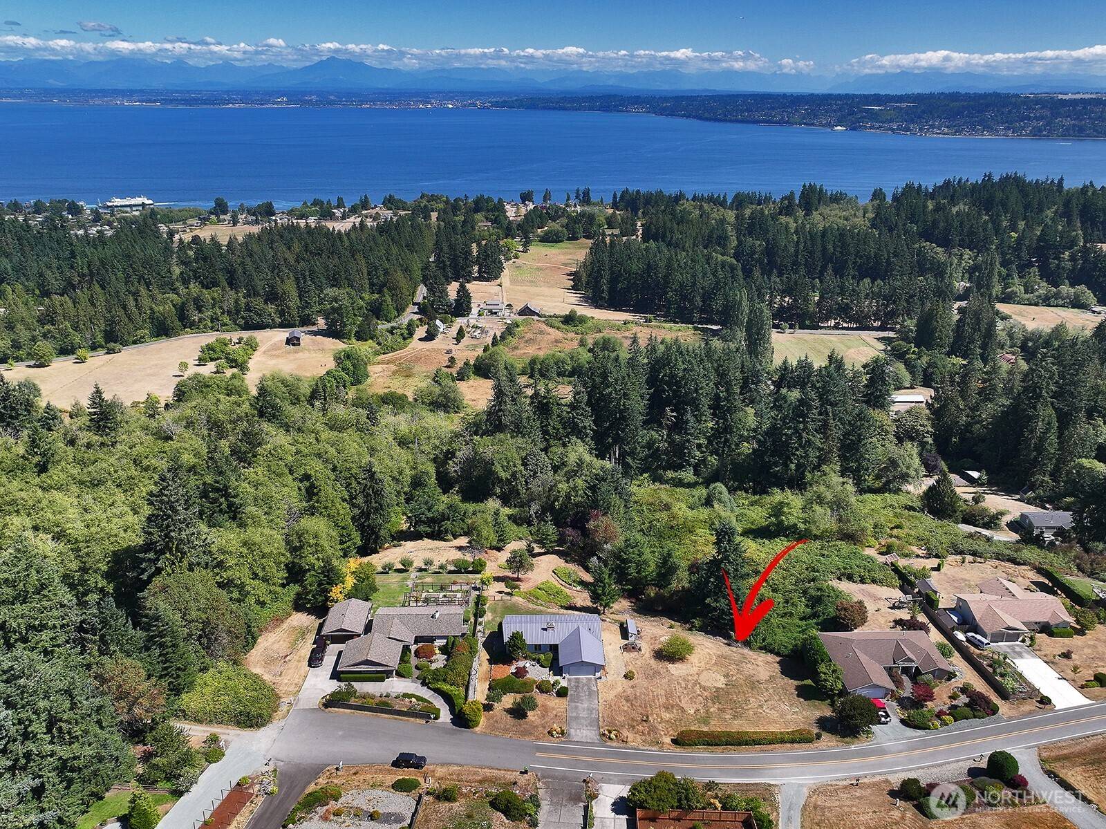 0 xxx Hilltop DR, Clinton, WA 98236