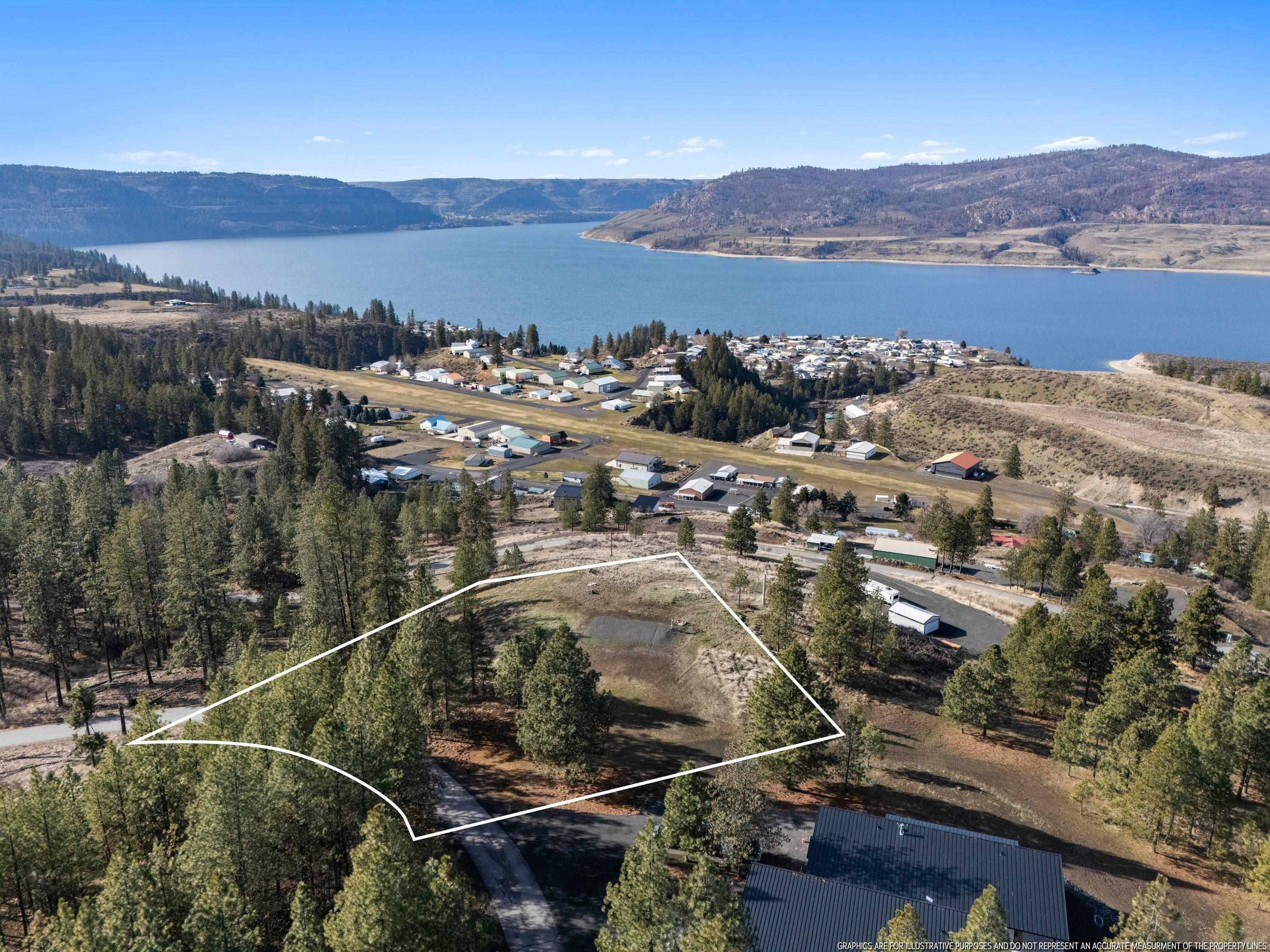 30425 River Bend Ln E, Davenport, WA 99122
