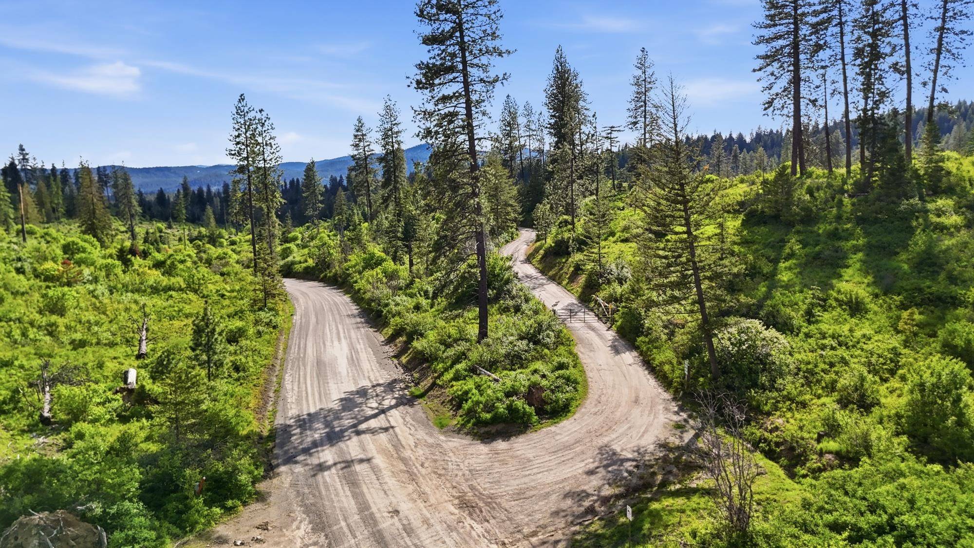 15727 N Koth Rd, Newman Lake, WA 99025