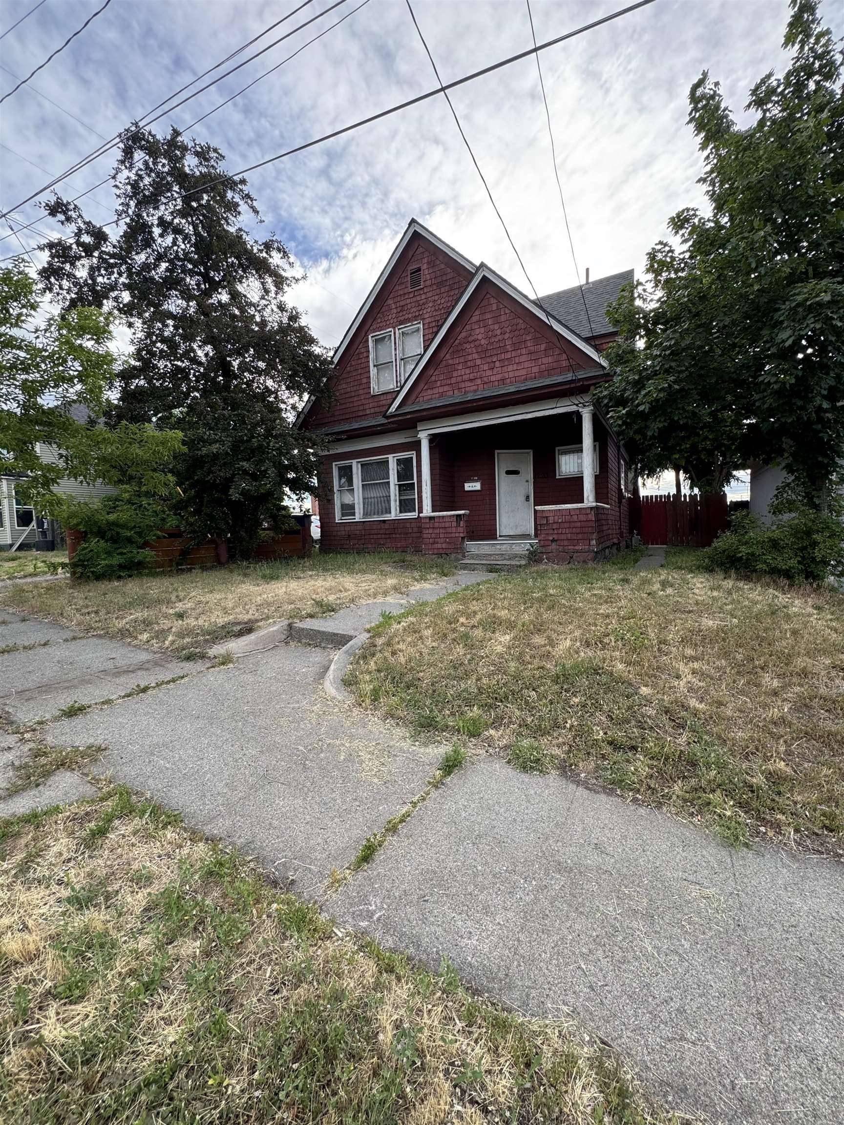 1220 N Madison St, Spokane, WA 99201