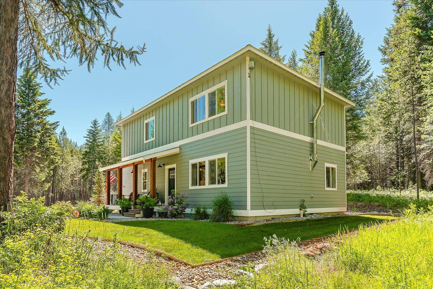 220 Dads Ln, Newport, WA 99156