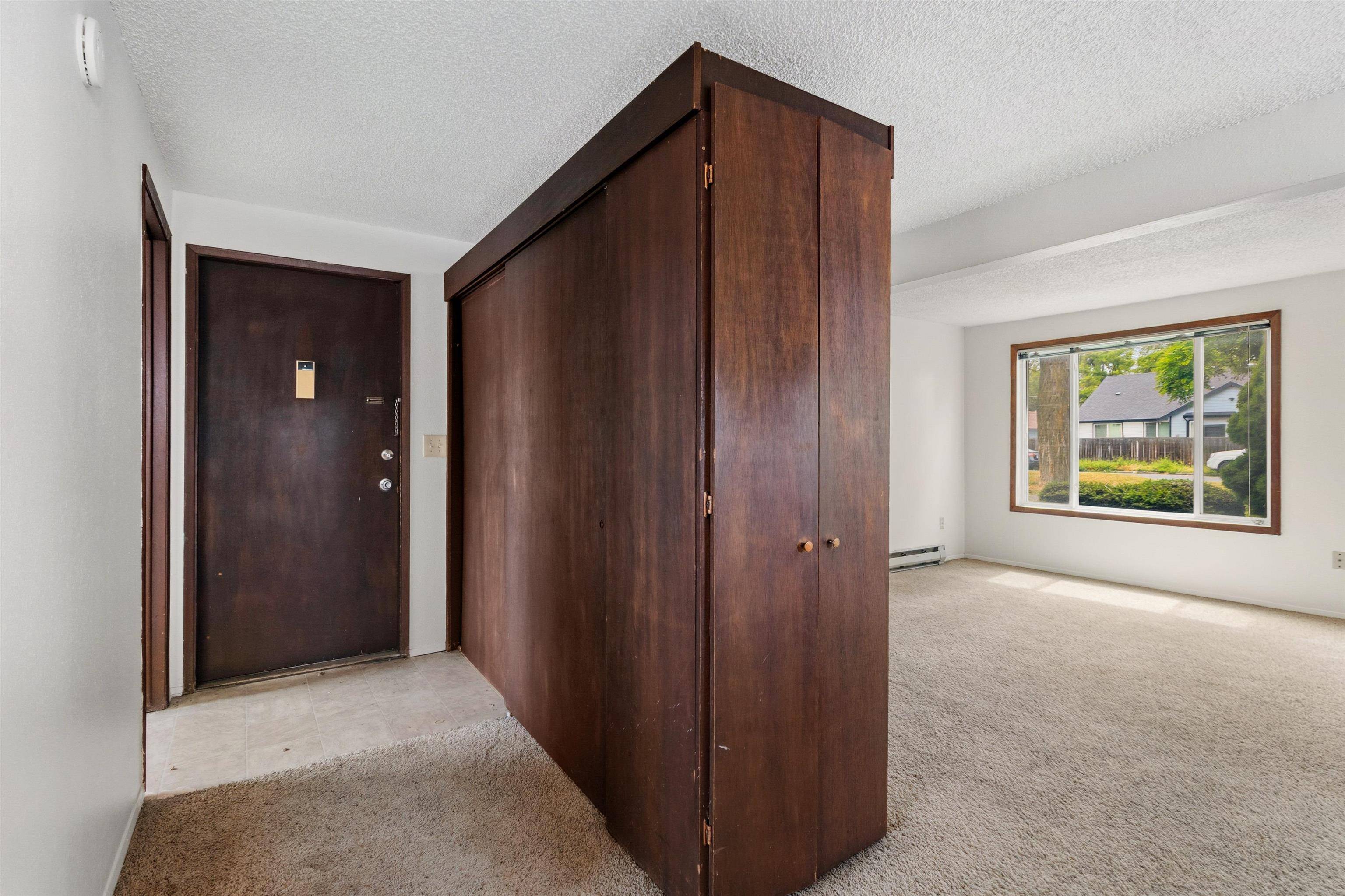 1703 E Cataldo Ave, Spokane, WA 99202