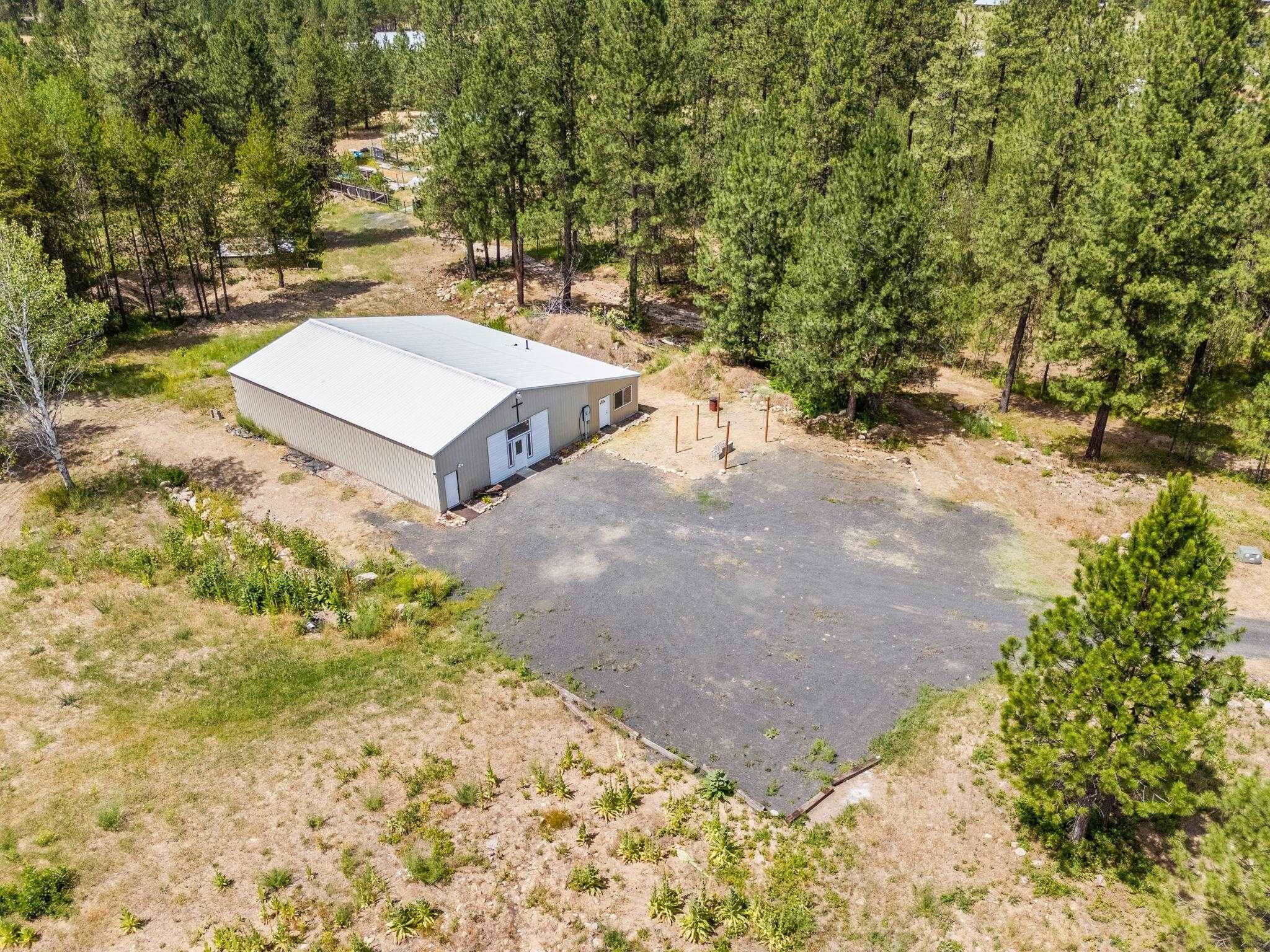 26811 N YALE Rd, Chattaroy, WA 99003
