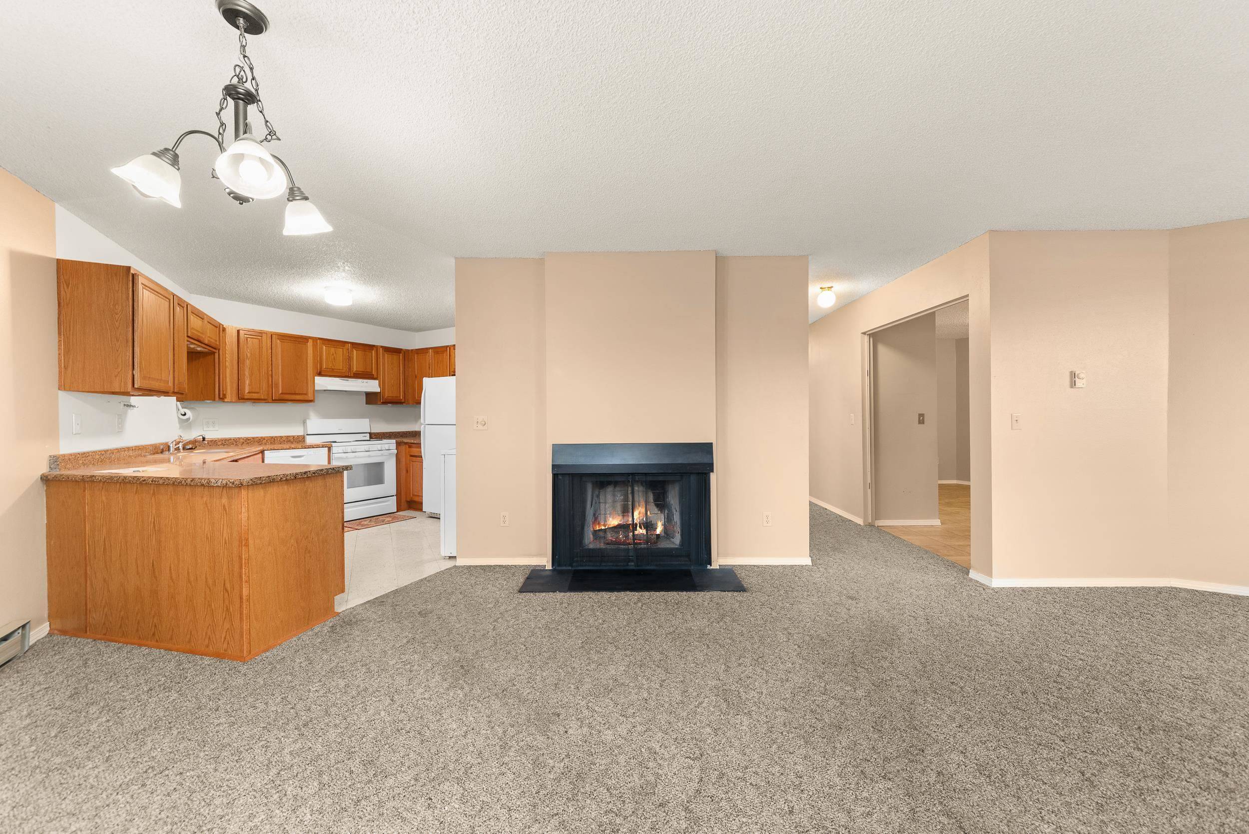 9024 N Country Homes Blvd #5, Spokane, WA 99218
