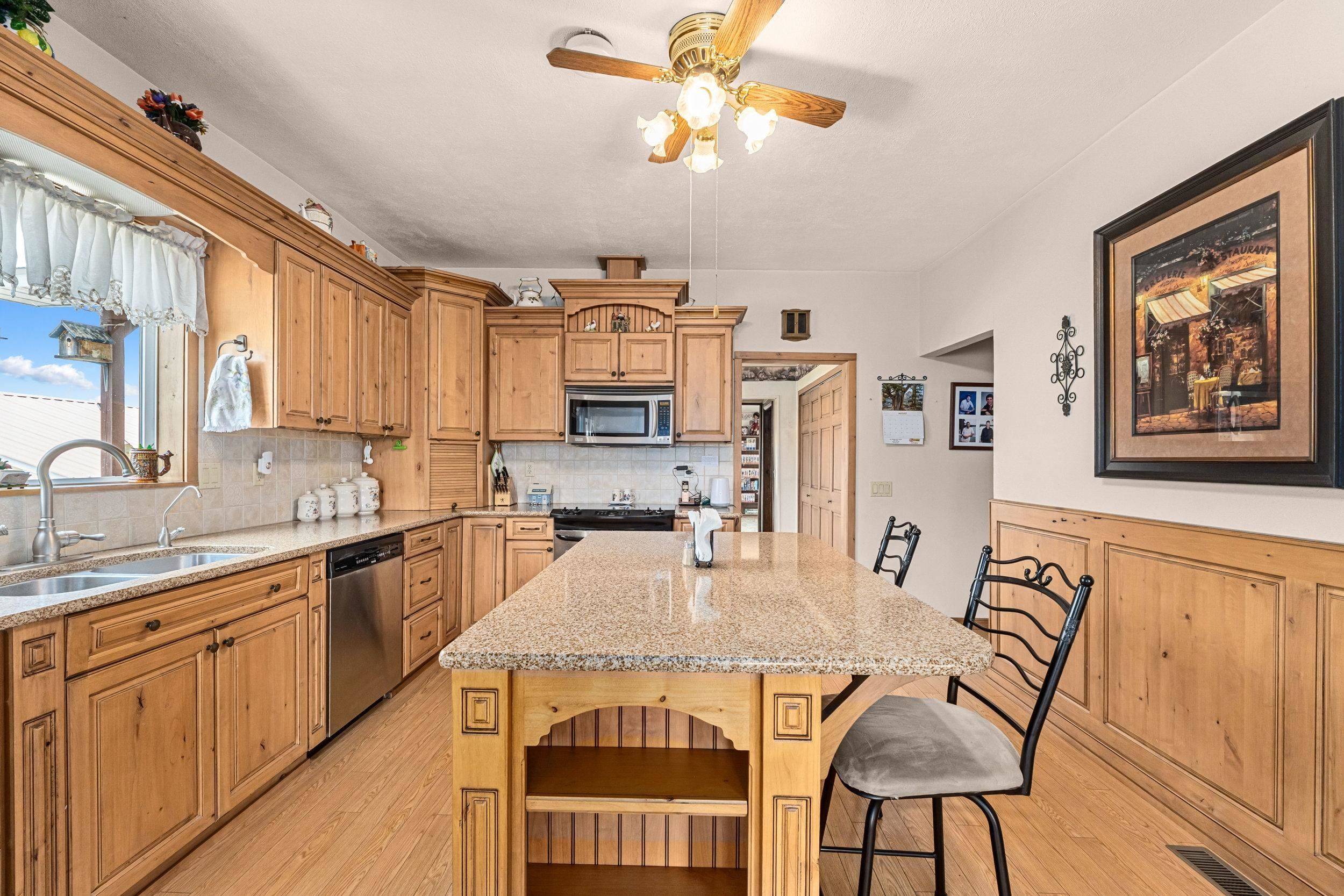 2228 Blue Creek Rd, Addy, WA 99101