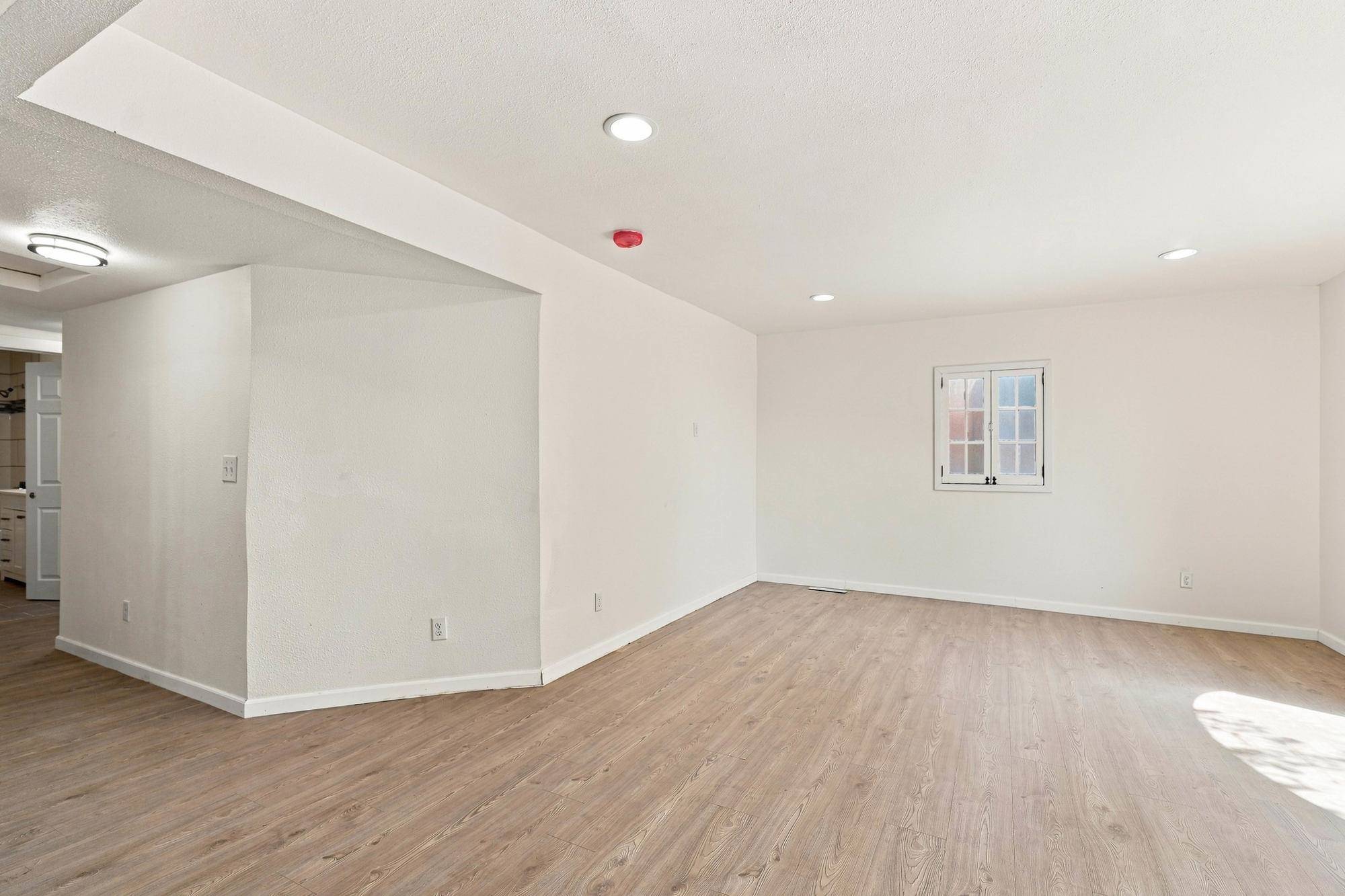 1103 E Broad Ave, Spokane, WA 99207