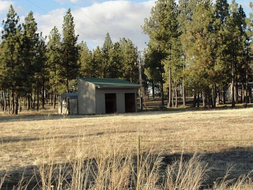 29412 W Cornwall Rd, Edwall, WA 99008