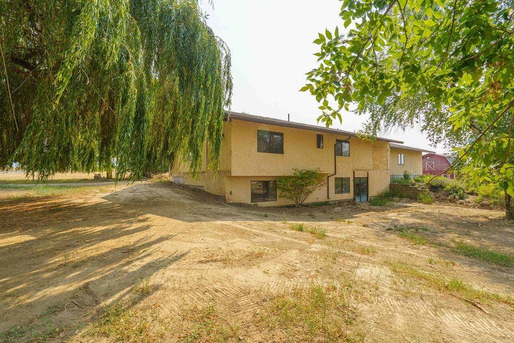 13506 E FARWELL Rd, Spokane, WA 99217